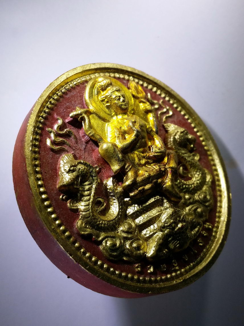 รหัสสินค้า จตุคามรามเทพ 158 พระเทวราชโพธิสัตว์ จตุคามรามเทพ เนื้อว่านแดงปัดทอง หน้ากากทองทิพย์ รุ่นรวยรุ่งโรจน์