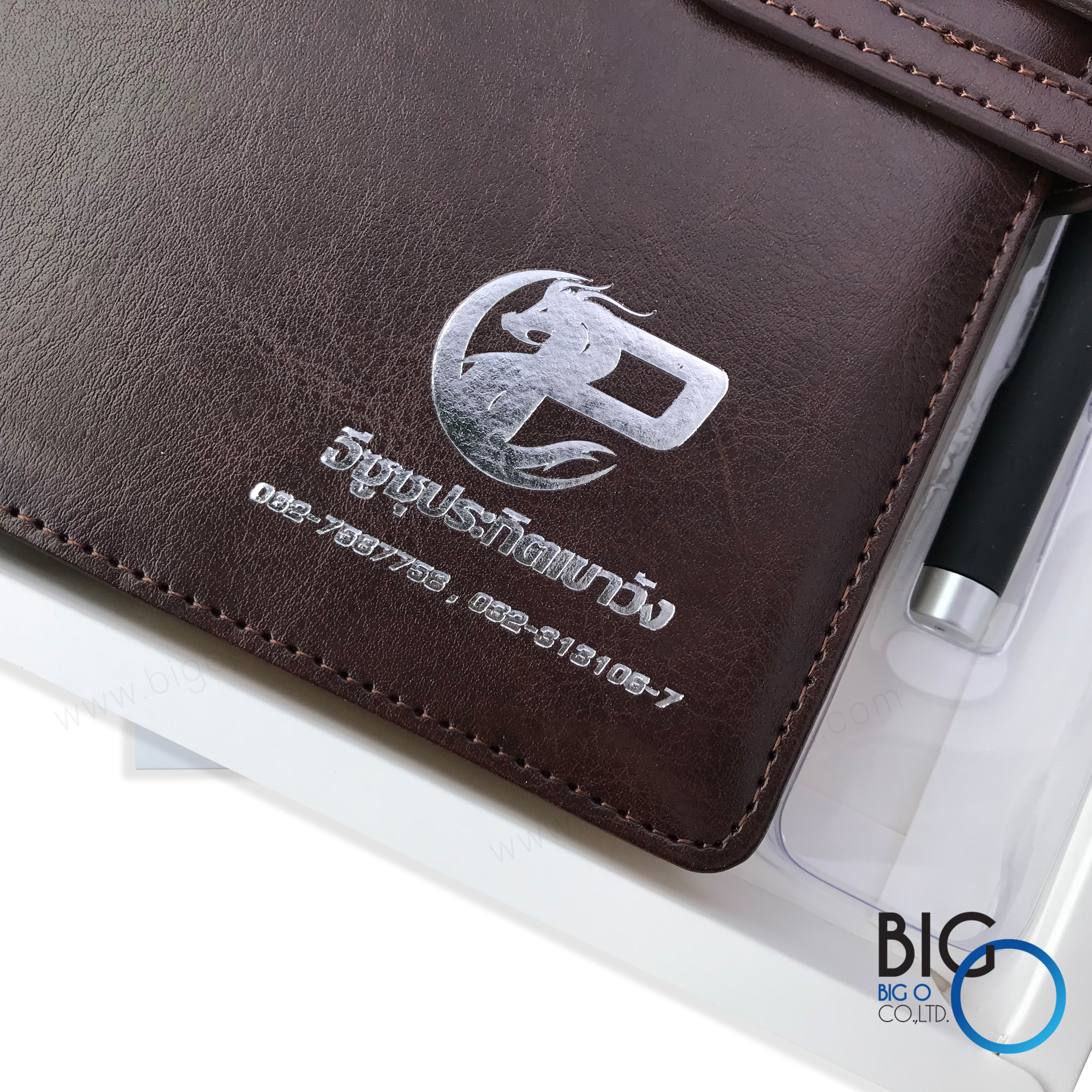 Gift Set 2 ชิ้น สมุดโน๊ต+พร้อมปากกา อิซุซุประกิตเขาวัง