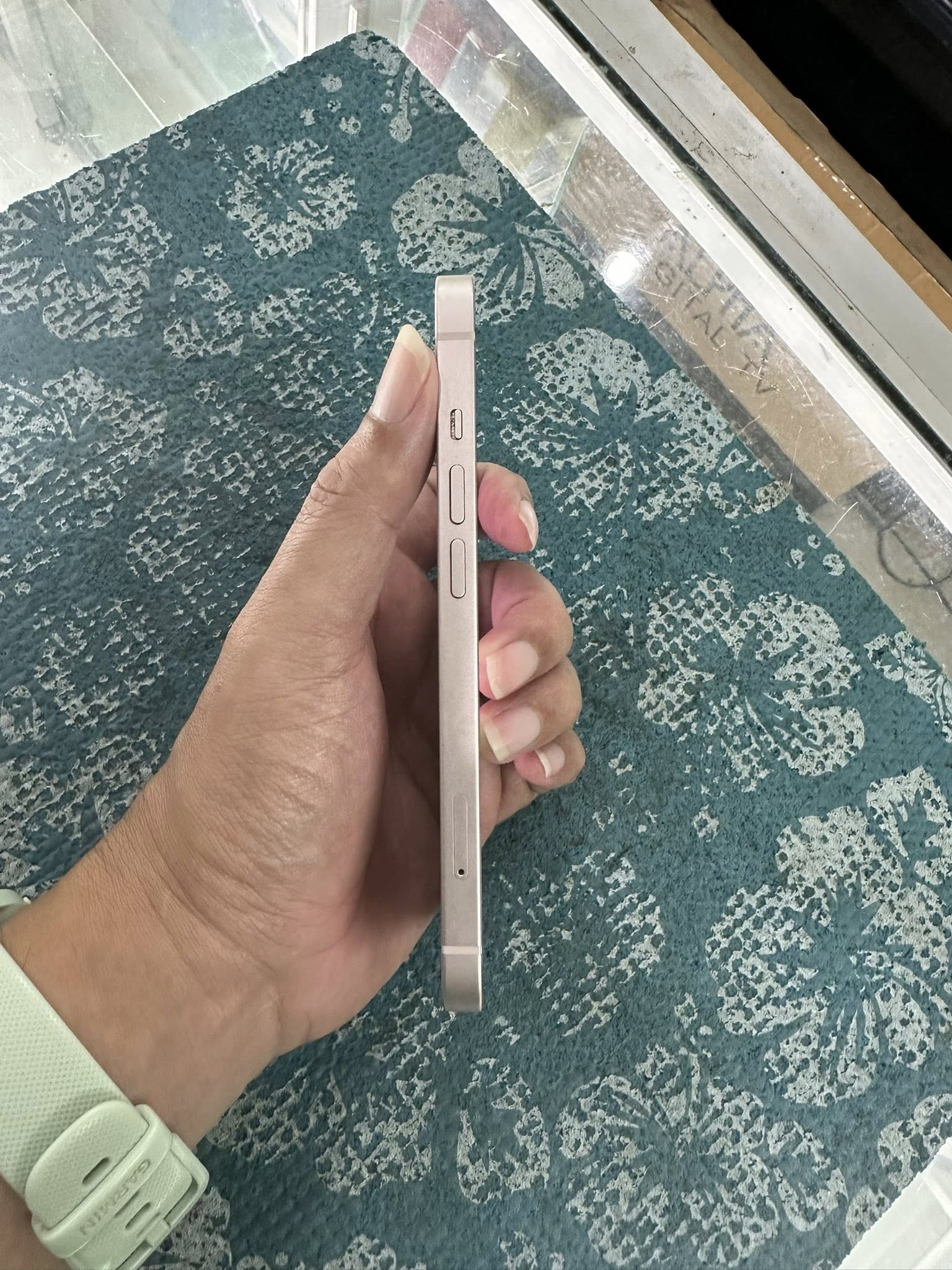 ( SOLD OUT ) iPhone 13 128 GB TH