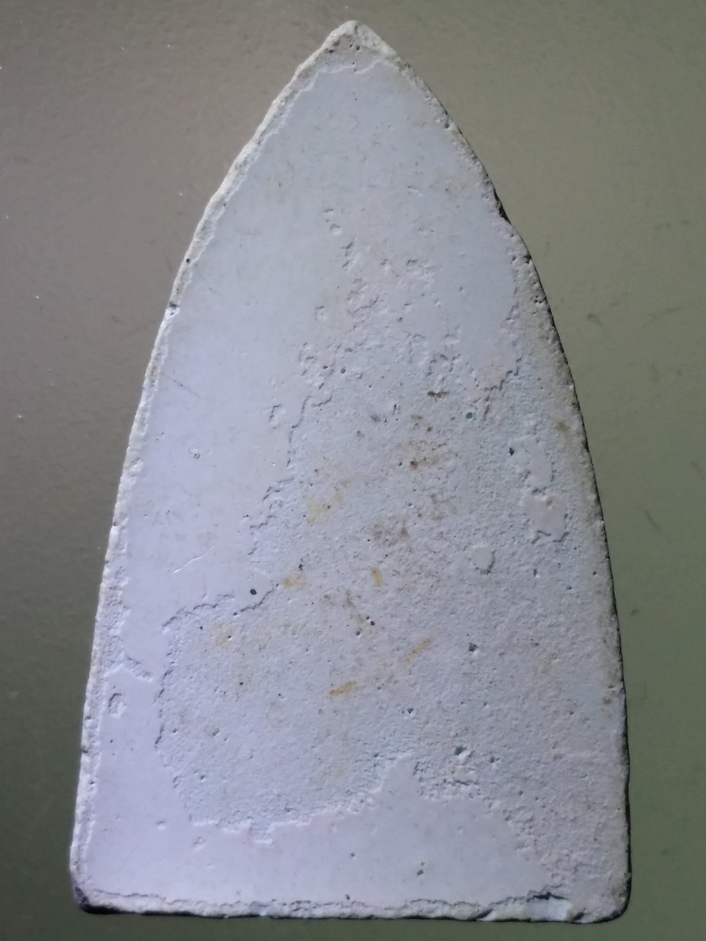 รหัสสินค้า หลวงปู่ทวด วัดต่างๆ 575 หลวงปู่ทวด เนื้อผงชอล์ก สีฟ้า บางคนดูเป็นพระผงจักรพรรดิ์หลวงตาม้า วัดถ้ำเมืองนะ จังหวัดเชียงใหม่ แต่ส่วนใหญ่แล้วจะเจอแต่สีขาว องค์นี้แปลกครับ