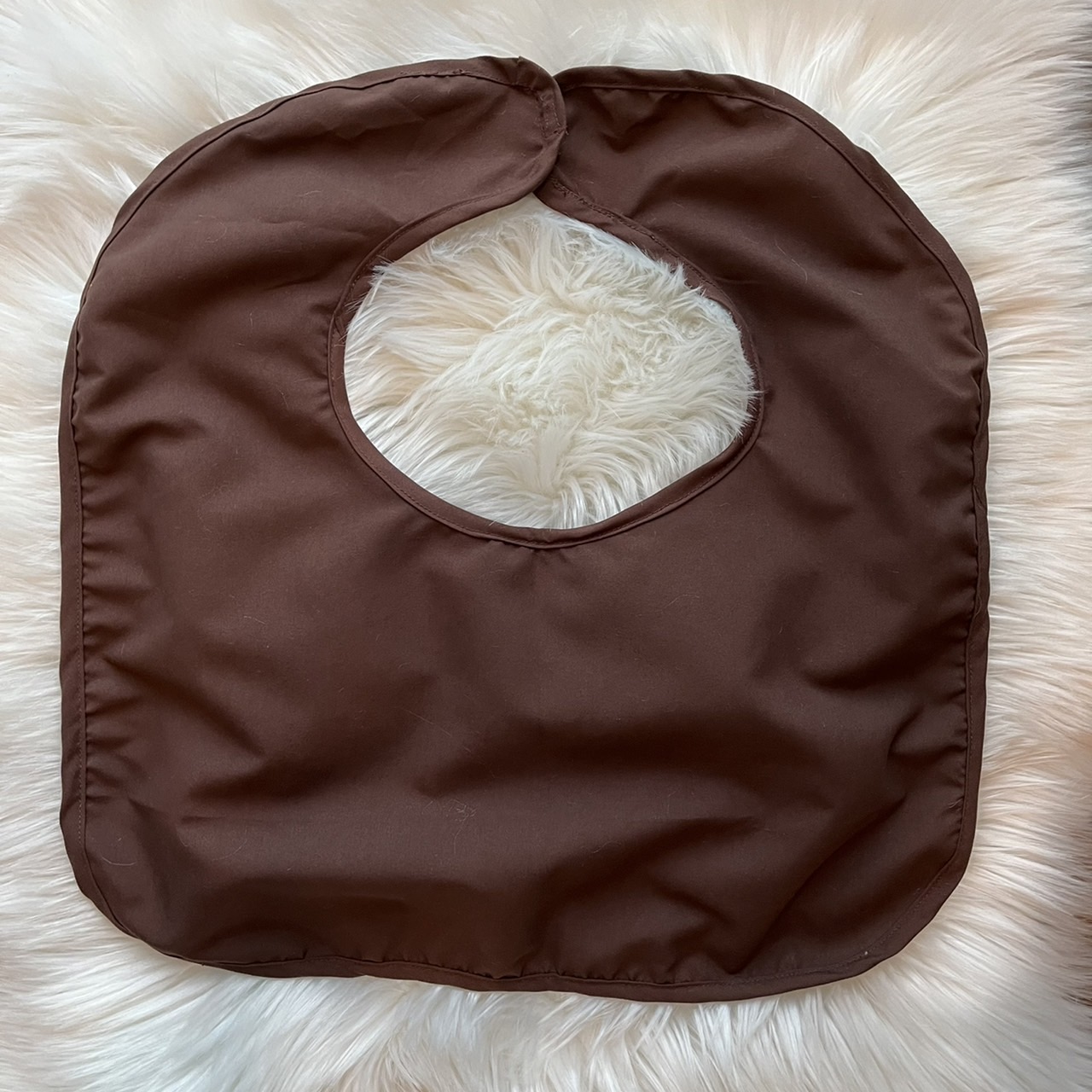 ผ้ารองคอแต่งหน้า ผ้ากันเปื้อนทำทรีทเม้นท์คลีนิก ผ้ากันเปื้อนคลีนิกความงาม