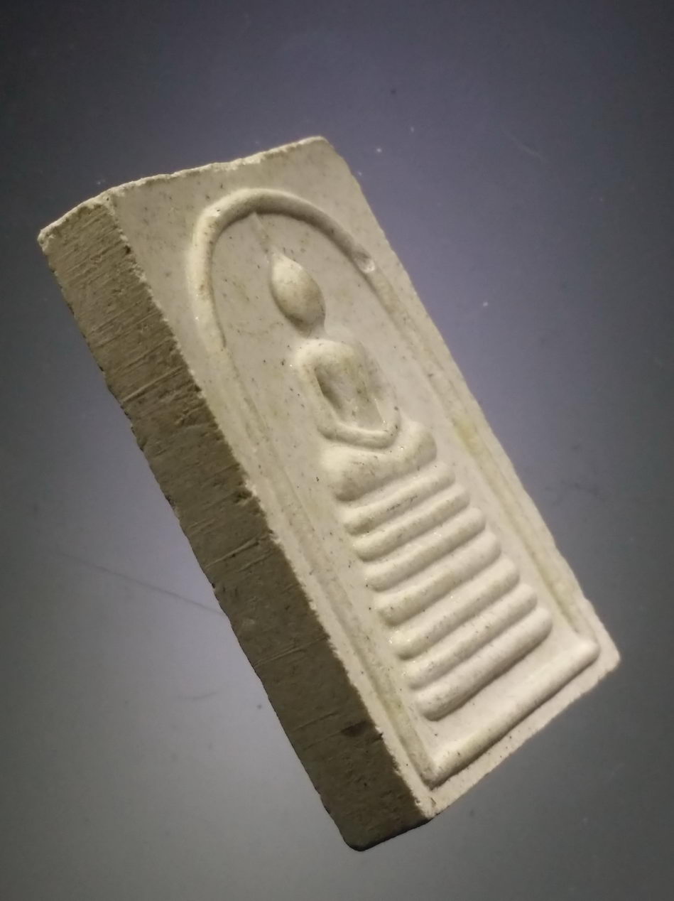 รหัสสินค้า พระสมเด็จ วัดต่างๆ 1148 พระสมเด็จ เนื้อผง ฐาน 7 ชั้น วัดเนินเขาดิน จังหวัดระยอง