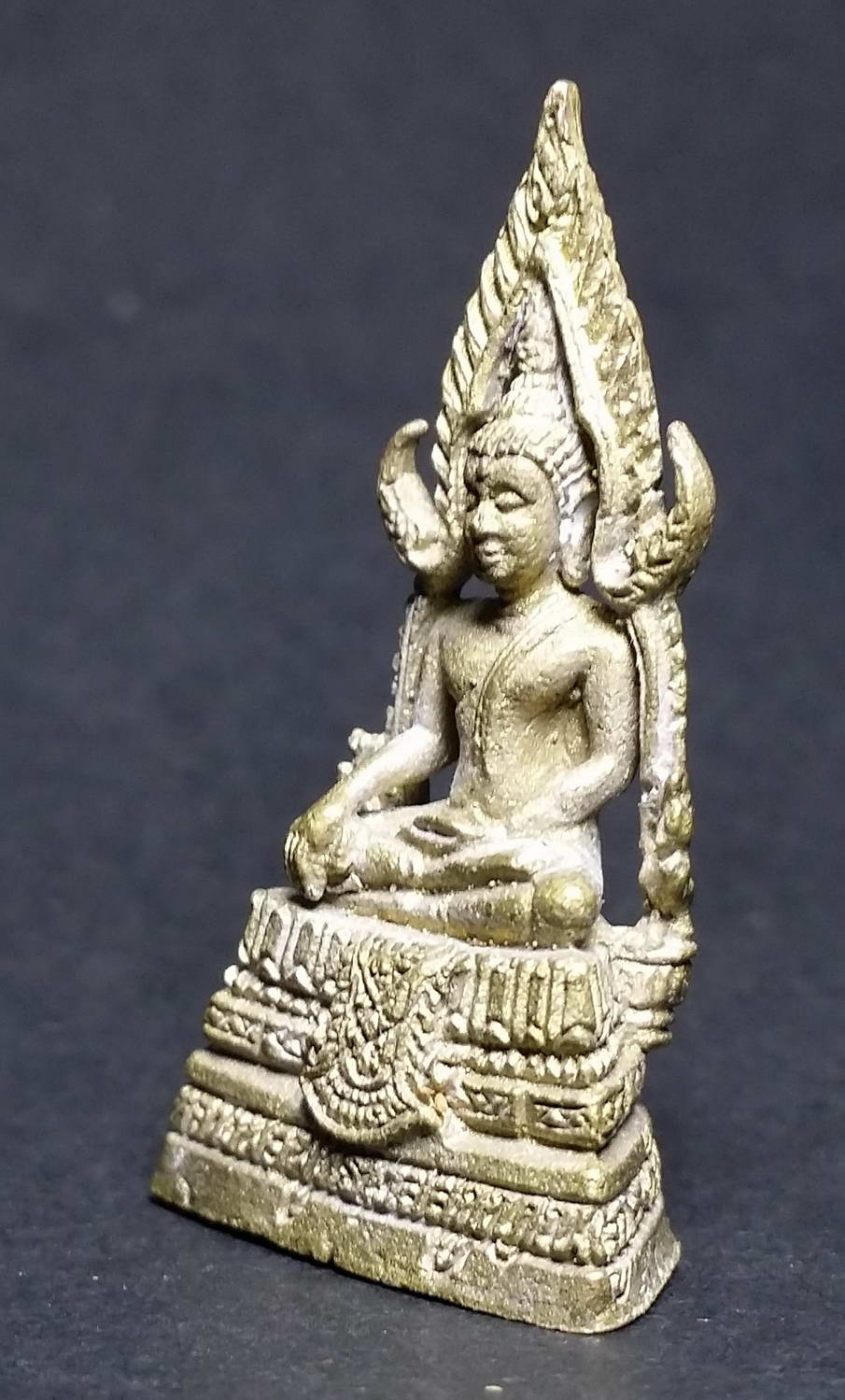 รหัสสินค้า พระกริ่ง พระหล่อ 463 รูปหล่อพระพุทธเวสสภูญาณ วัดดงชะพลู จังหวัดพิจิตร เนื้อทองทิพย์ อุดกริ่ง