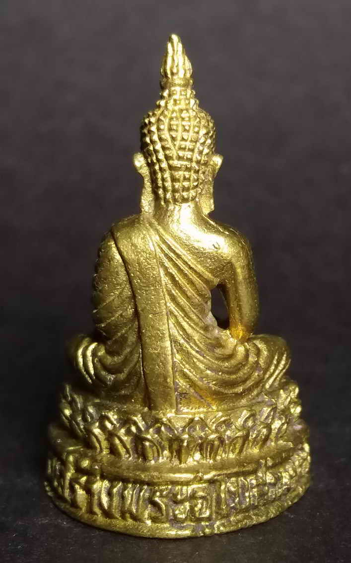 รหัสสินค้า พระกริ่ง พระหล่อ 032 รูปหล่อพระพุทธหลักคำ รุ่นสร้างพระอุโบสถ ปี 2537