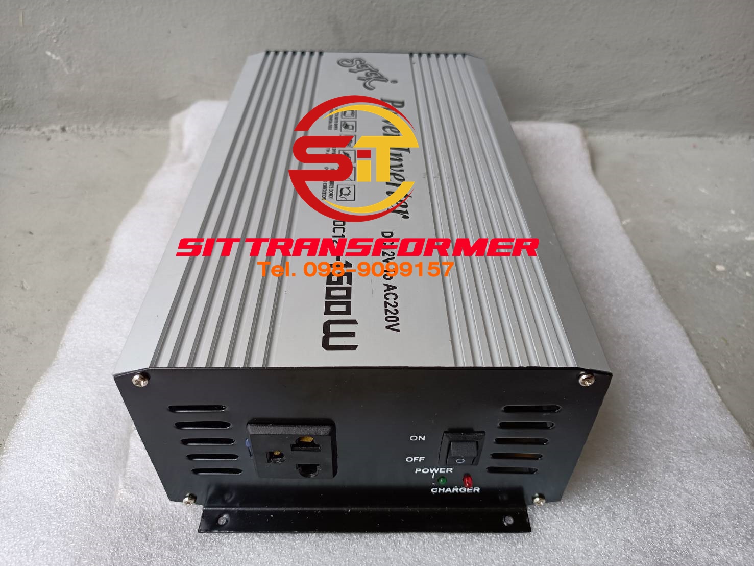 Power Inverter DC 12V To 220V 1500Watt