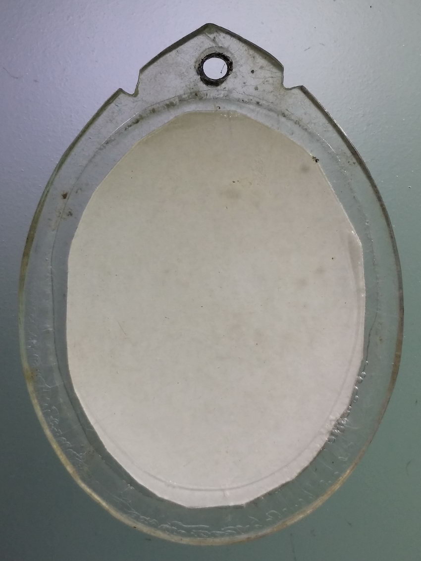 Antig LSD 100 ภาพถ่ายพระครูมงคลธรรมโมภาส