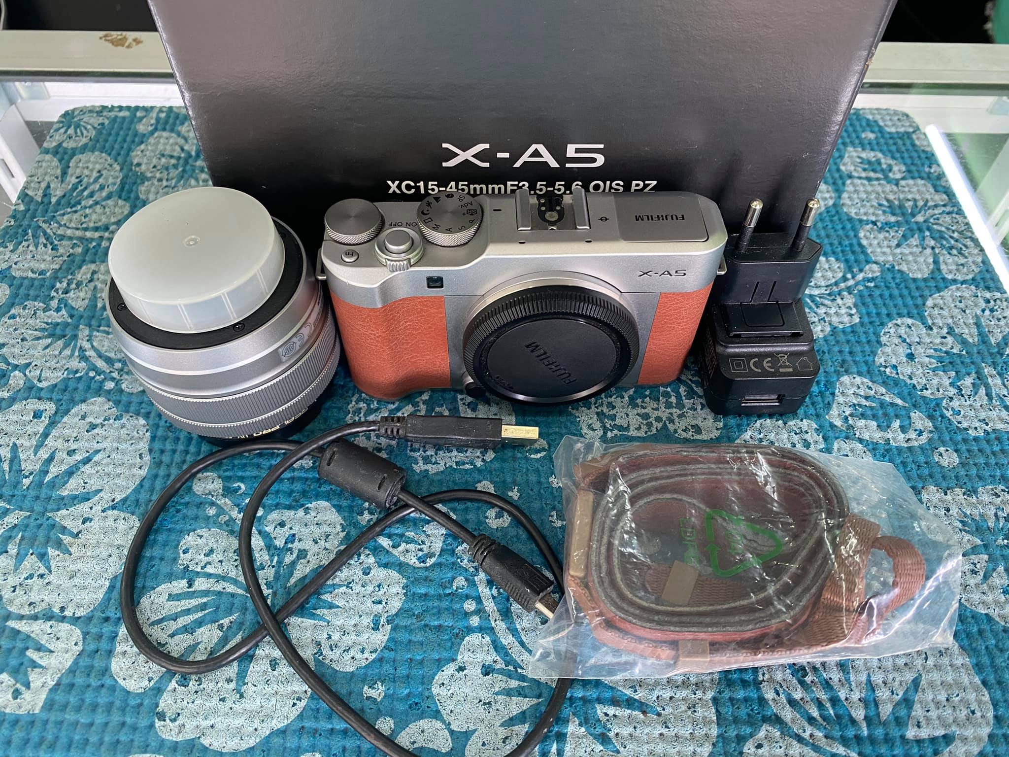 ( SOLD OUT ) กล้อง FUJIFILM X-A5
