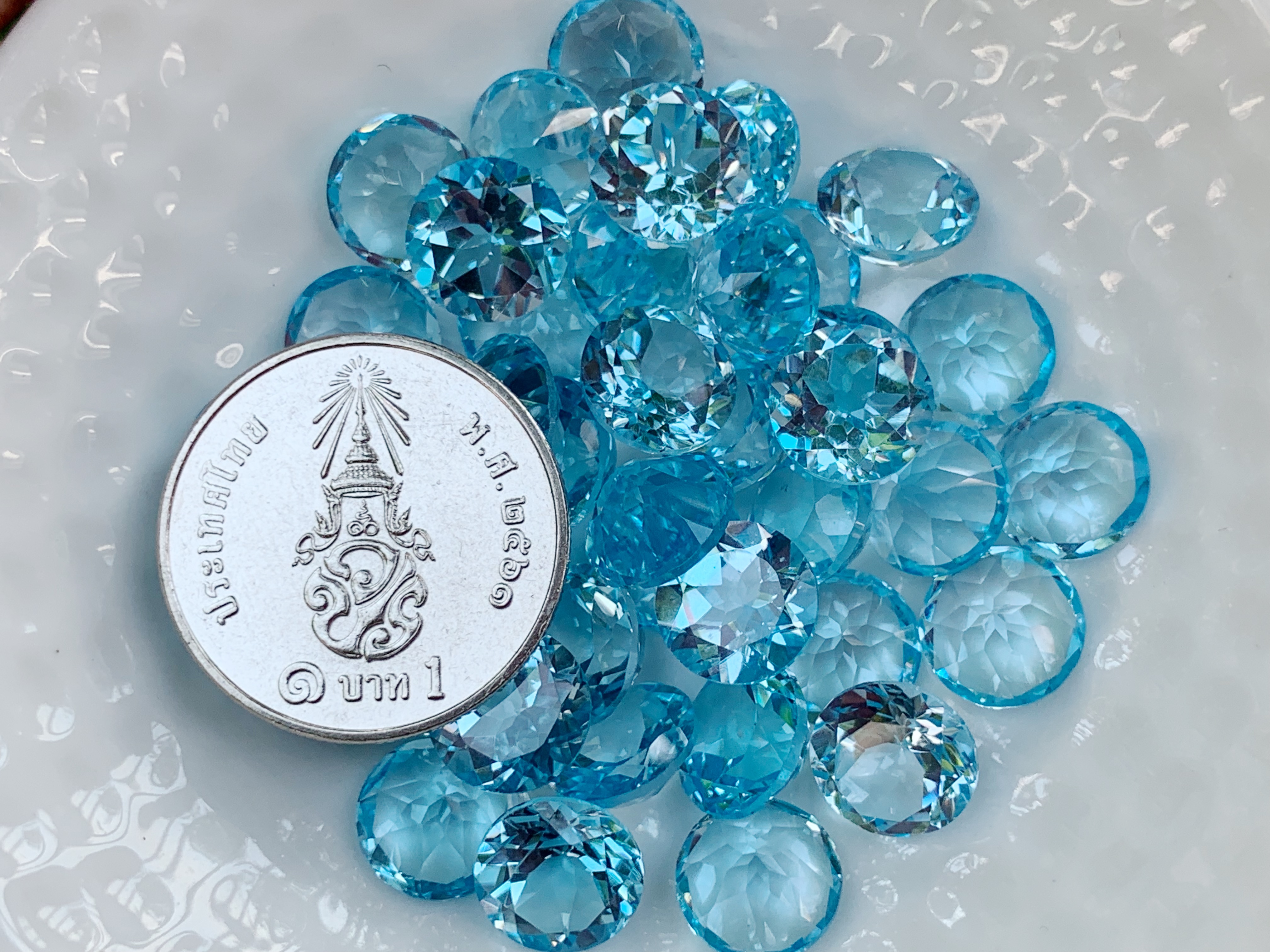 สกายบลูโทปาสกลม 8.0 มม. 1 เม็ด