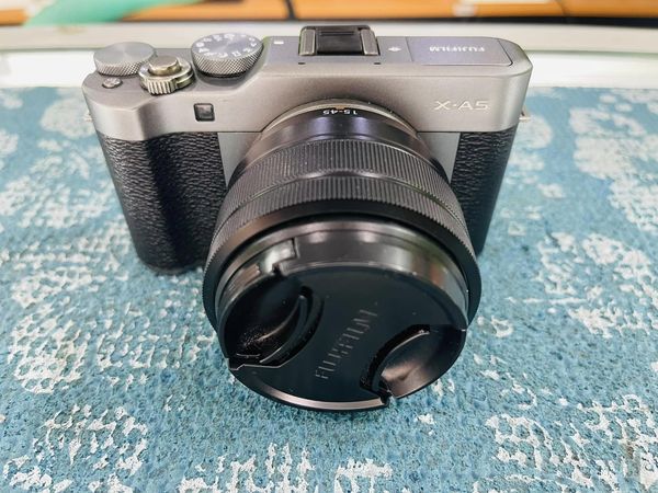 ( SOLD OUT ) กล้อง FUJIFILM X-A5
