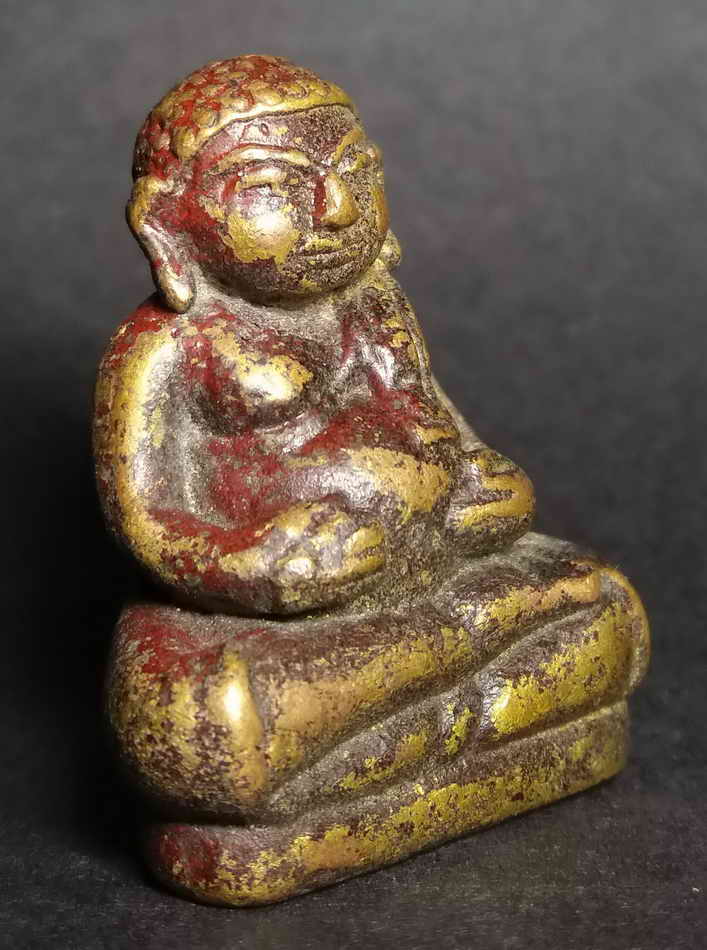 รหัสสินค้า พระกริ่ง พระหล่อ 007 รูปหล่อพระสังกัจจายน์ ไม่ทราบที่ เนื้อทองผสม เก่าครับองค์นี้ทาชาดแดง ที่องค์พระ พระรายการนี้ให้เช่าบูชาแล้ว