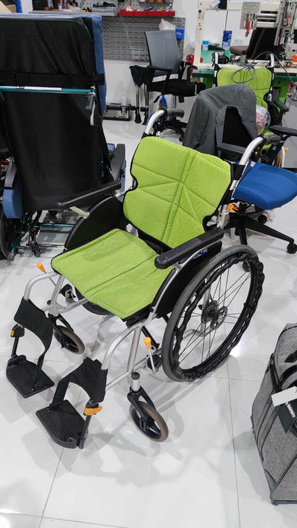 รถเข็นแบรนด์ญี่ปุ่น Matsunaga Wheelchair (車いす) รุ่น NEXT11B ดีไซน์สวย พนักพิงปรับระดับได้ ฟังก์ชั่นพื้นฐาน