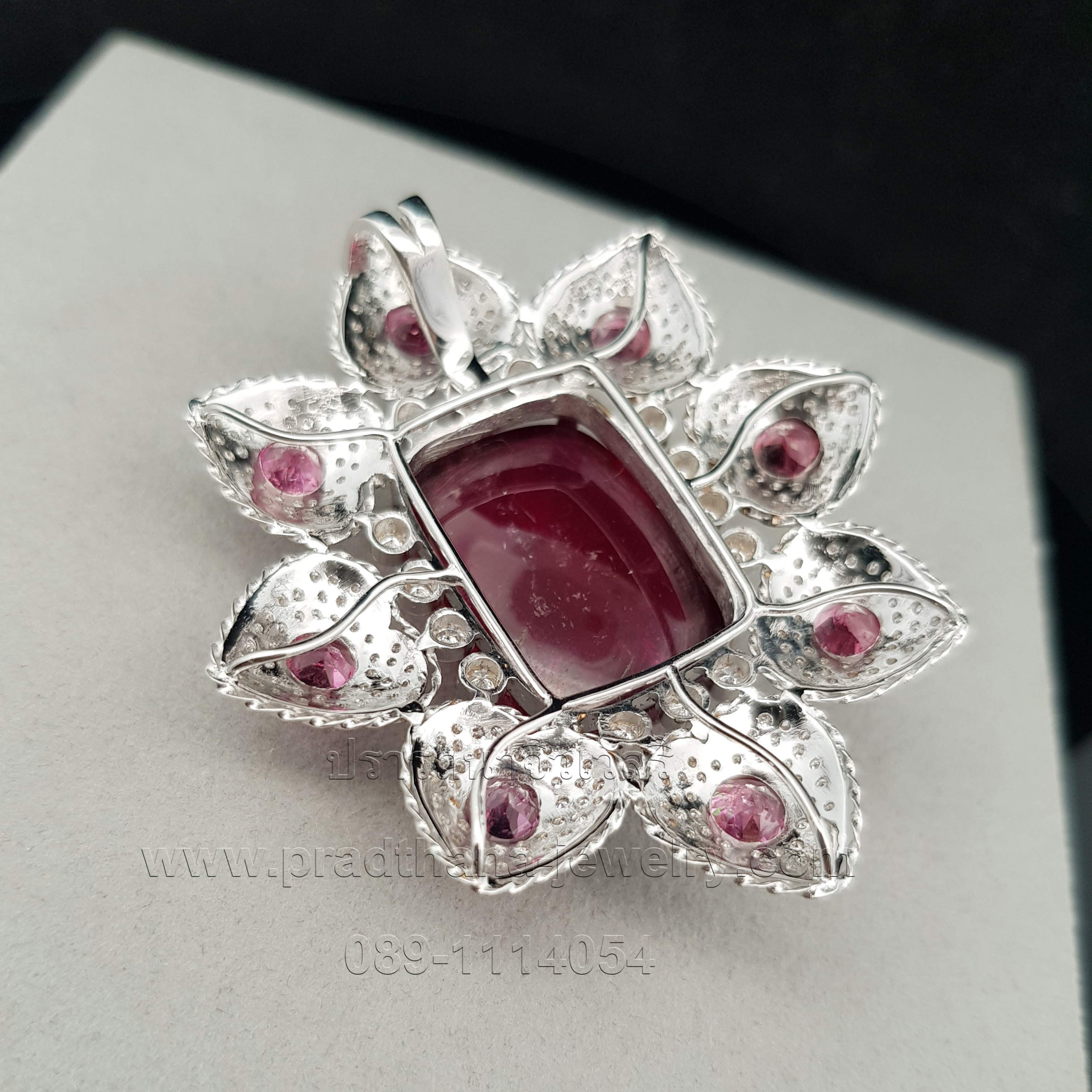 จี้รูเบลไลท์ประดับเพชร