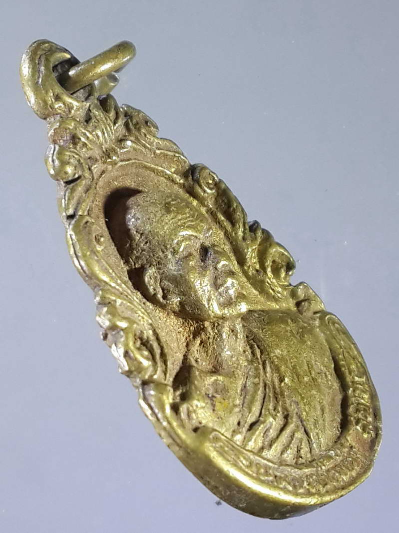 รหัสสินค้า พระกริ่ง พระหล่อ 074 เหรียญหล่อหลวงพ่อพันธ์ สุมโน วัดเขาล้อ อำเภอท่าตะโก จังหวัดนครสวรรค์ สร้างปี 2536