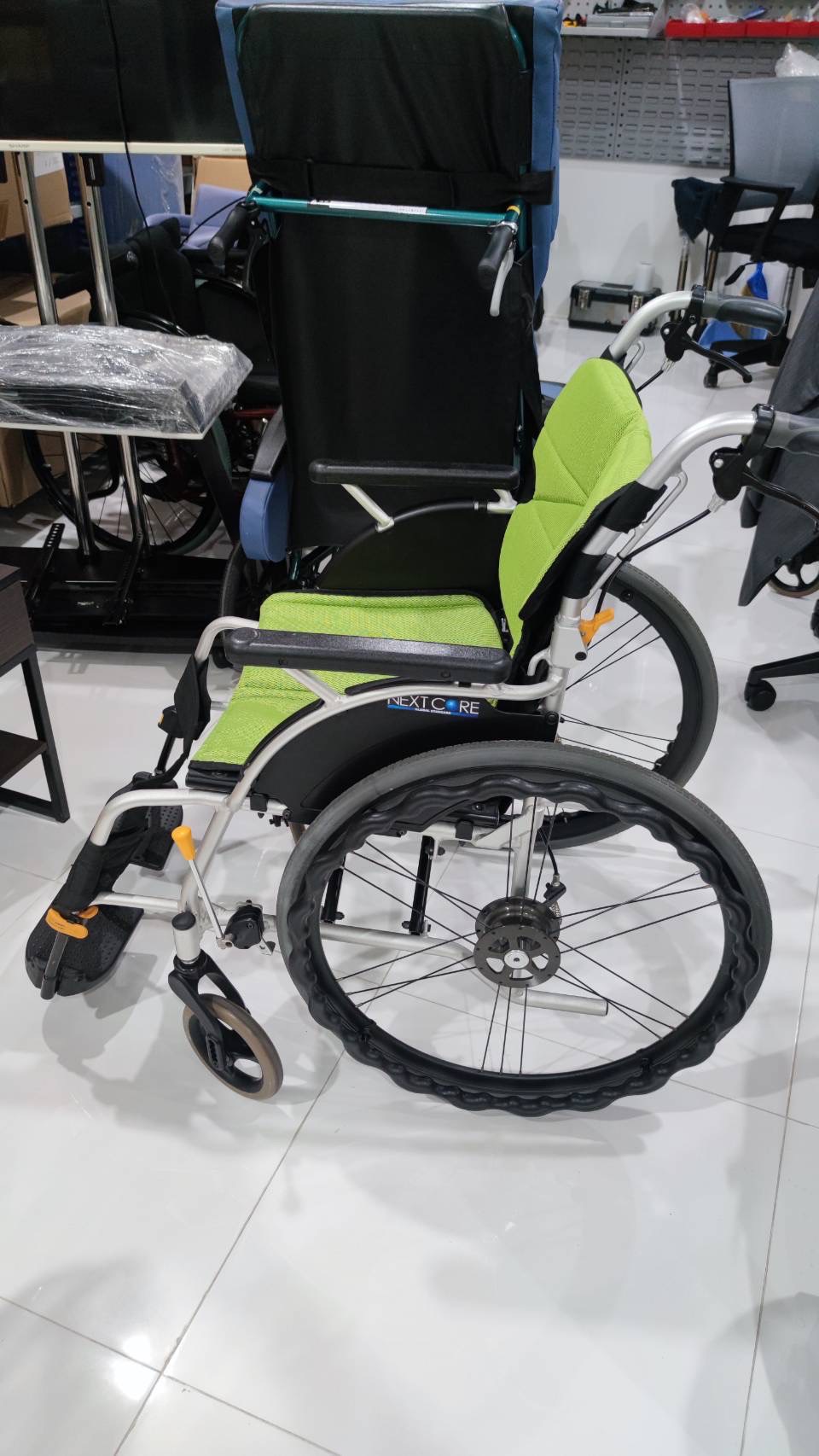 รถเข็นแบรนด์ญี่ปุ่น Matsunaga Wheelchair (車いす) รุ่น NEXT11B ดีไซน์สวย พนักพิงปรับระดับได้ ฟังก์ชั่นพื้นฐาน