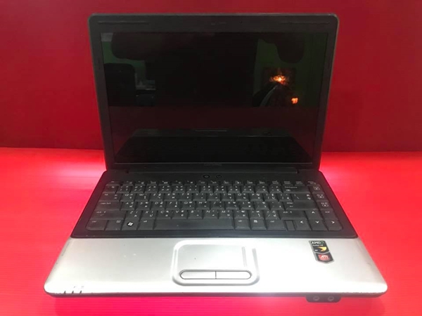 ( SOLD OUT ) Compaq Presario CQ40-518AX