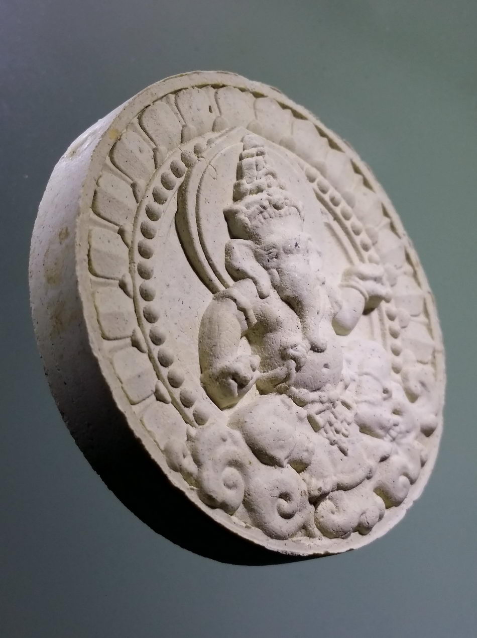 รหัสสินค้า จตุคามรามเทพ 327 พระเทวราชโพธิสัตว์จตุคามรามเทพ - พระพิฆเณศวรเทพเจ้าแห่งความสำเร็จ รุ่นมงคลทรัพย์แสนล้าน เนื้อว่านขาว