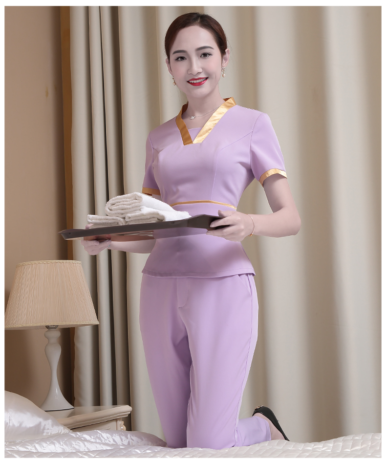 ยูนิฟอร์มพนักงานร้านสปา