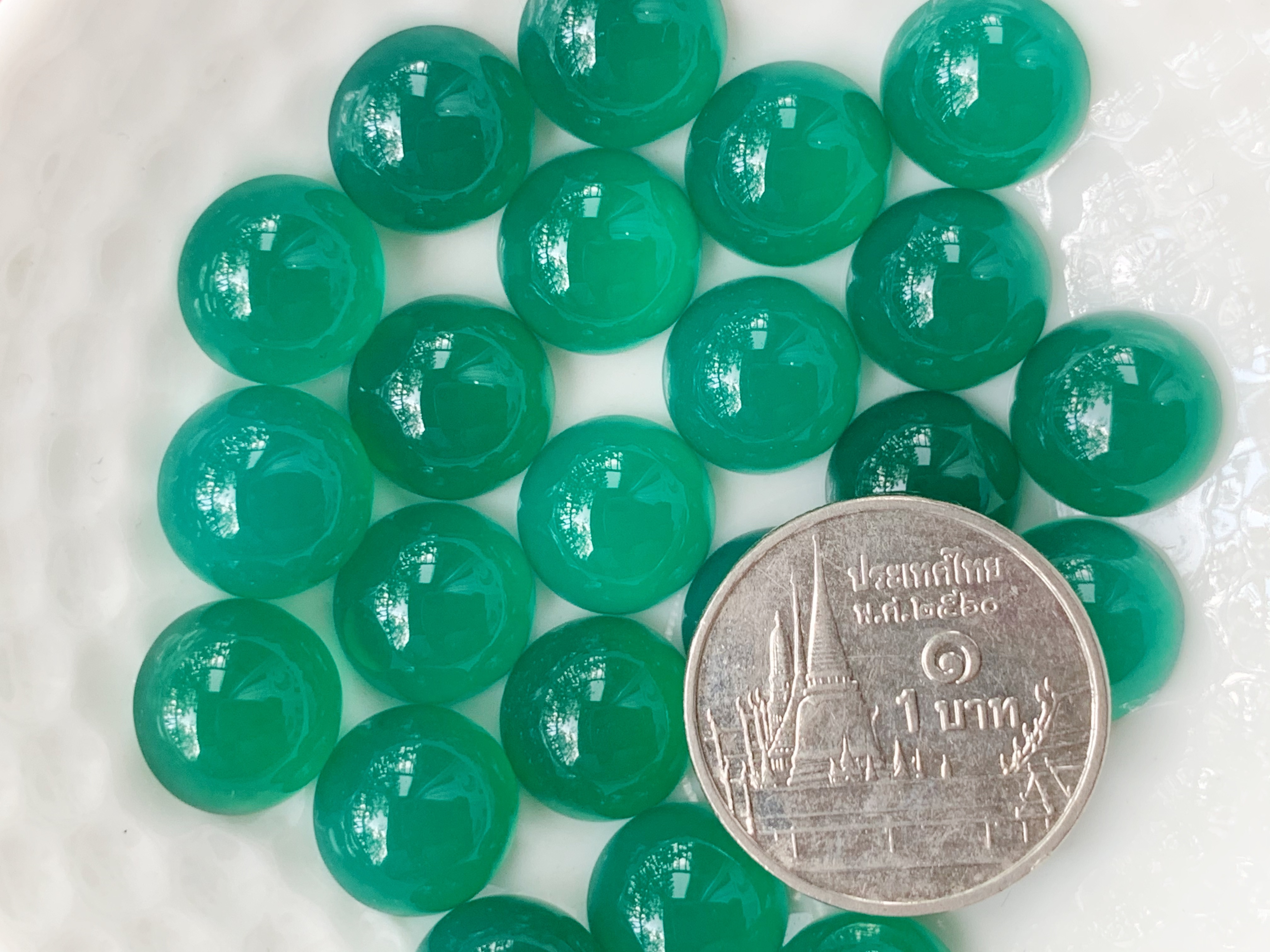 โมรากลมหลังเบี้ย 10 มม. 20 กะรัต