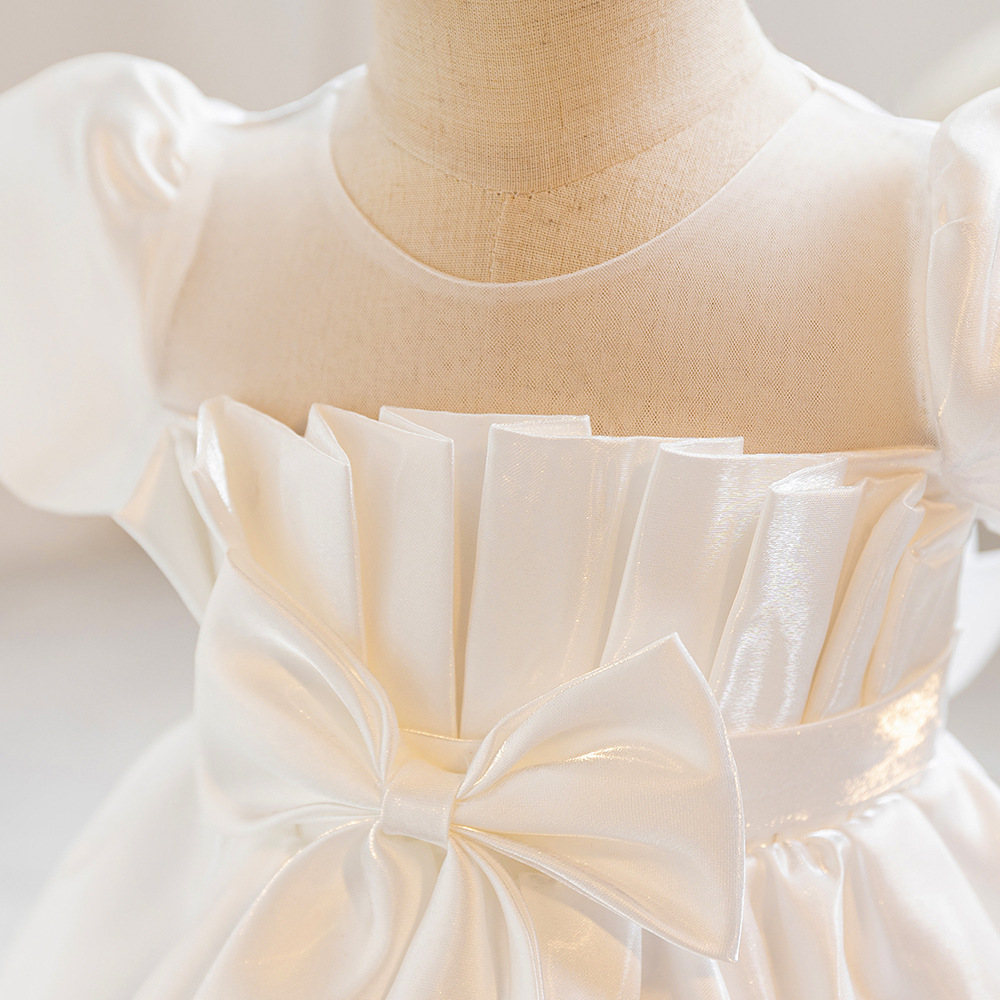 Gd4114- พร้อมส่งจากไทย ชุดออกงานเด็กหญิงสีขาว แขนตุ๊กตา อกจับจีบสวยหรู ผ้าสวยดุจไหม ชุดราตรีเด็กทรงสั้น