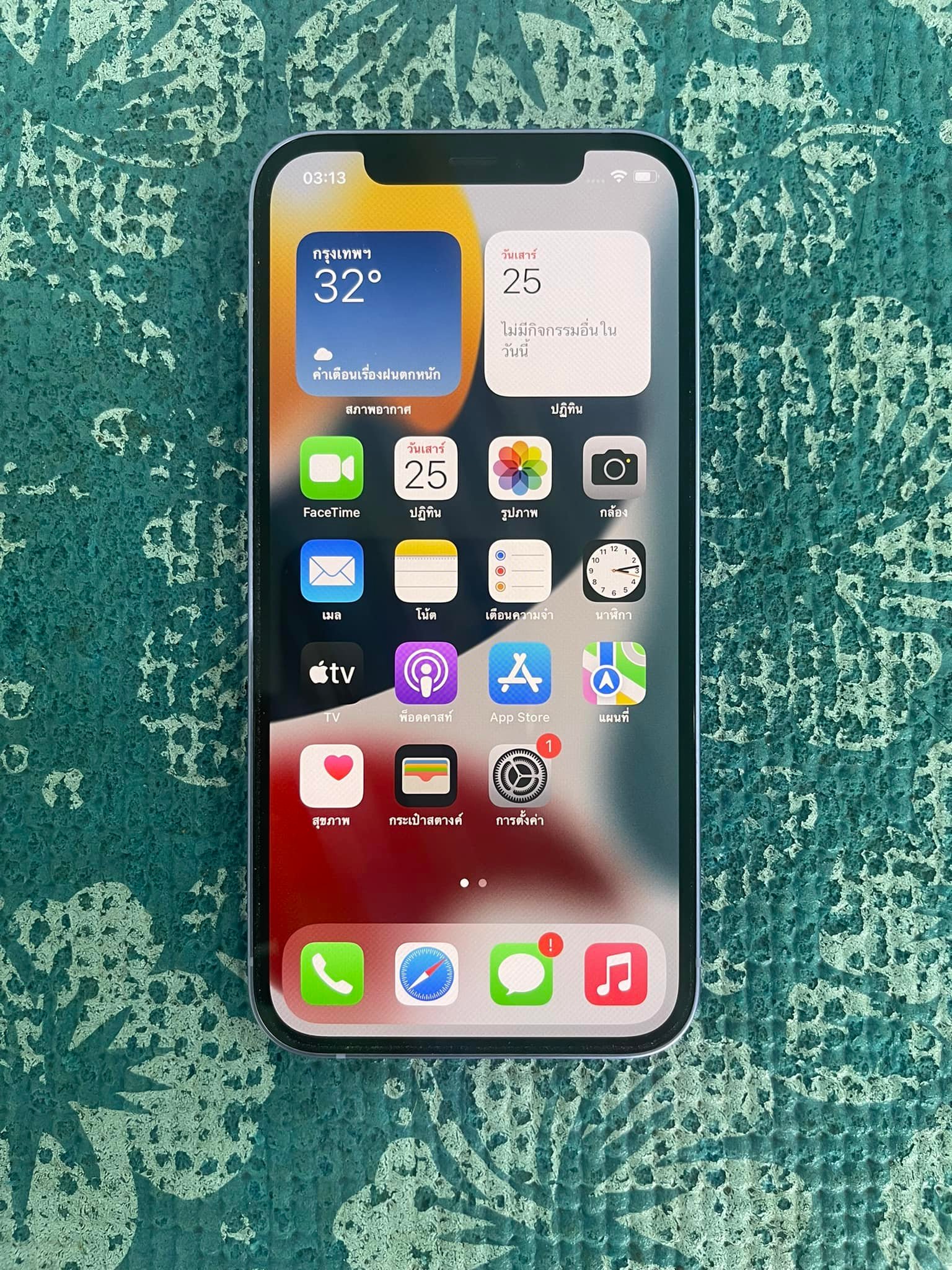 ( SOLD OUT ) iPhone 12 64GB Model TH ประกันเหลือ