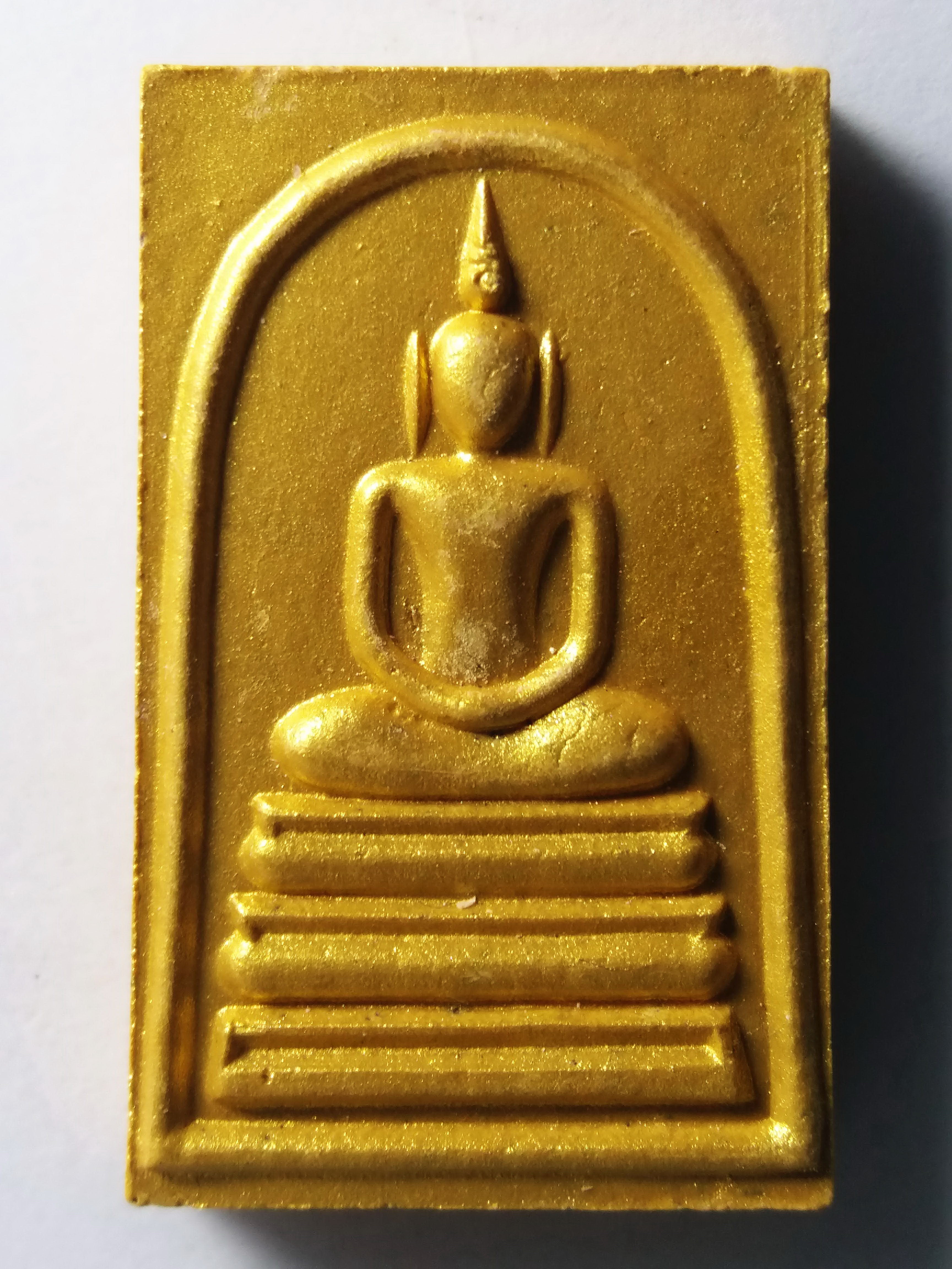 รหัสสินค้า พระสมเด็จ วัดต่างๆ 200 พระสมเด็จอรหังเกศอุ เนื้อผงทาทองบรอนซ์ สมเด็จพระญาณสังวร วัดบวรนิเวศวิหาร กรุงเทพฯ พระรายการนี้ให้เช่าบูชาแล้ว