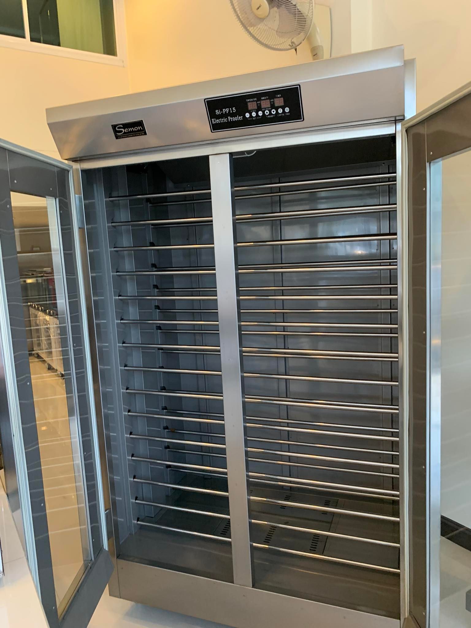 ตู้หมักแป้ง 30 ถาด บอดี้สแตนเลส Si-PF30