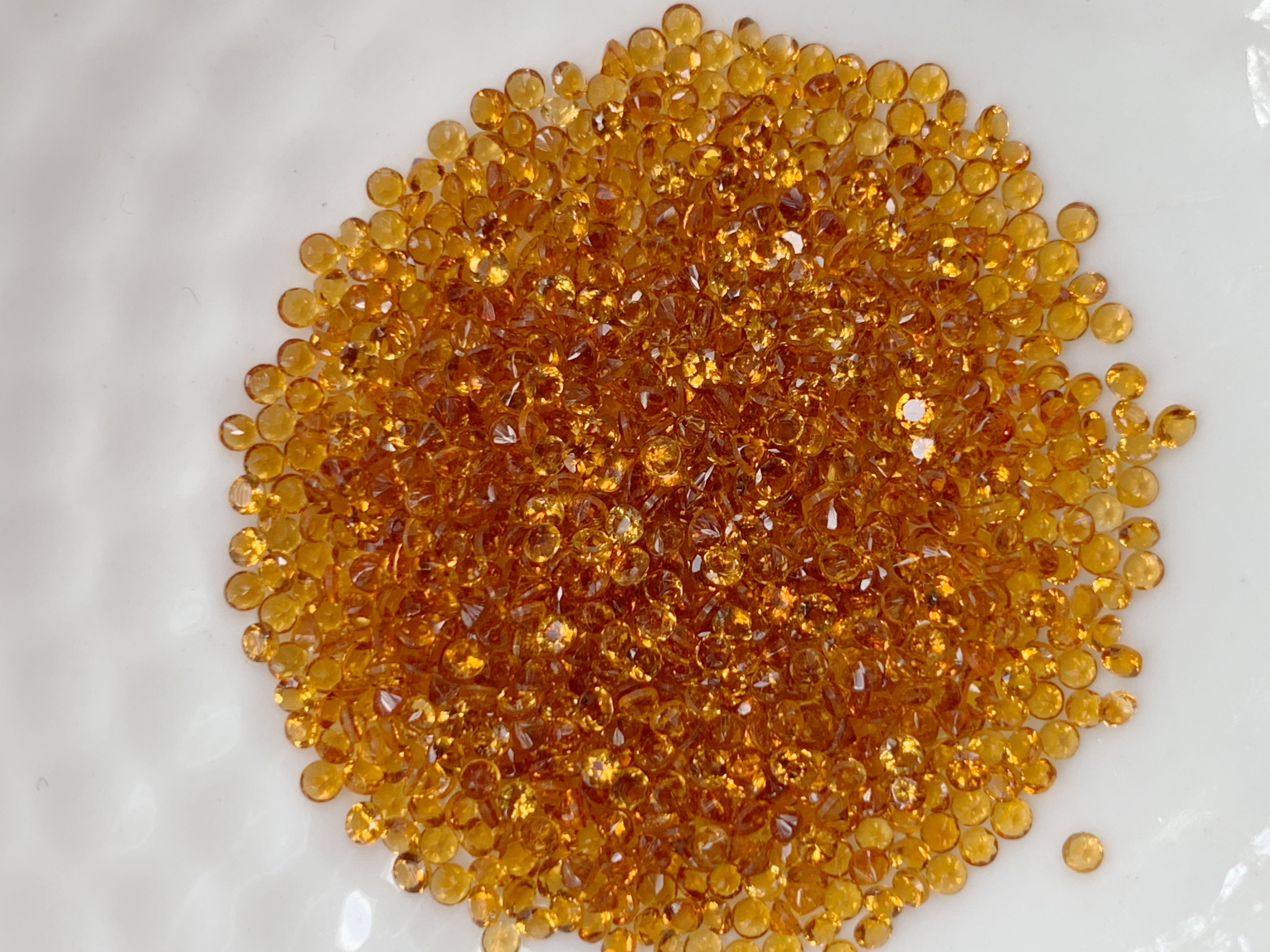 Citrine ซิทรินกลม 1.5 มม. 1 กะรัต