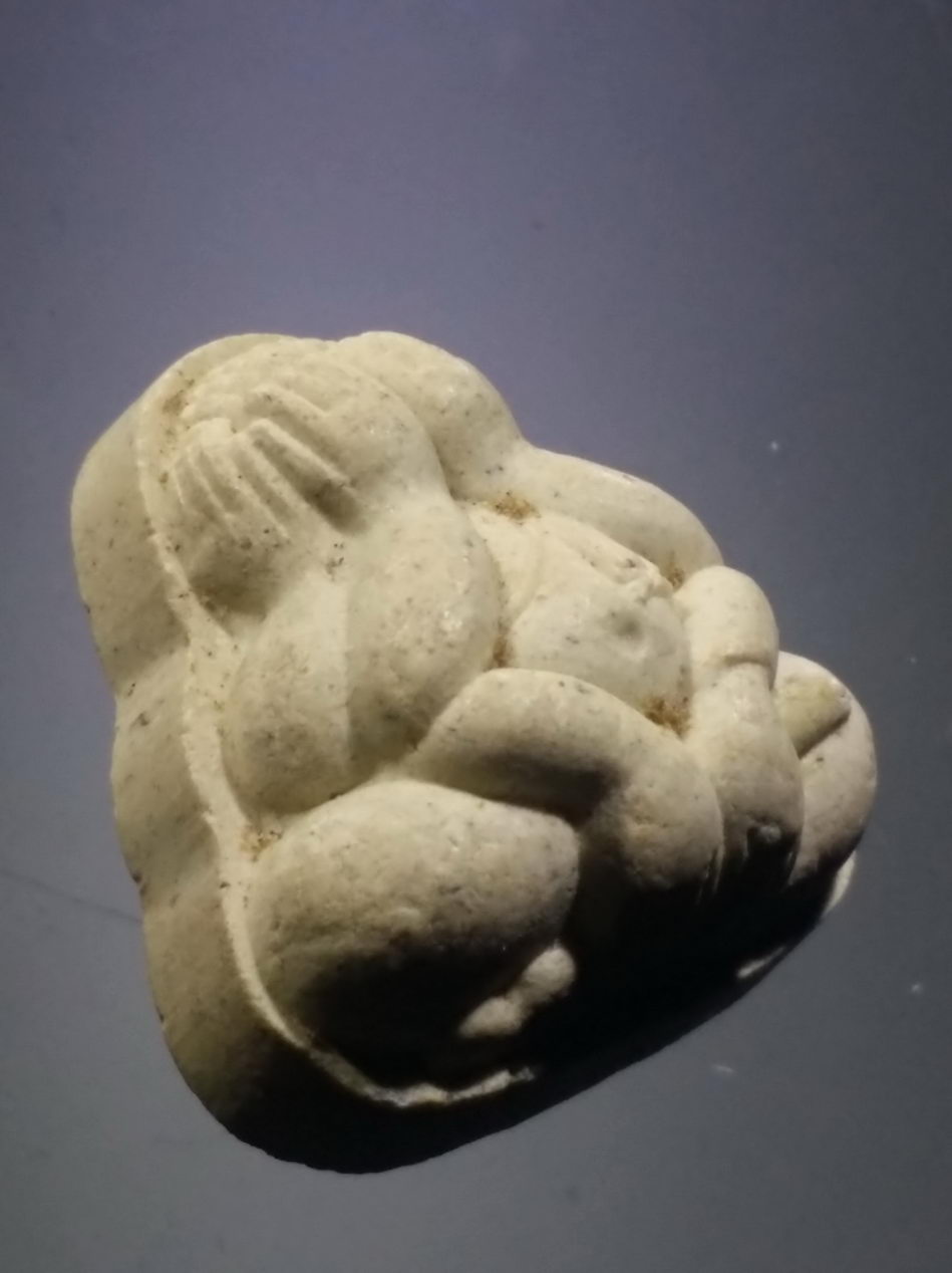 รหัสสินค้า พระปิดตาทั่วไป 272 พระปิดตา เนื้อผงพุทธคุณ หลังยันต์ห้า เนรัญชรา