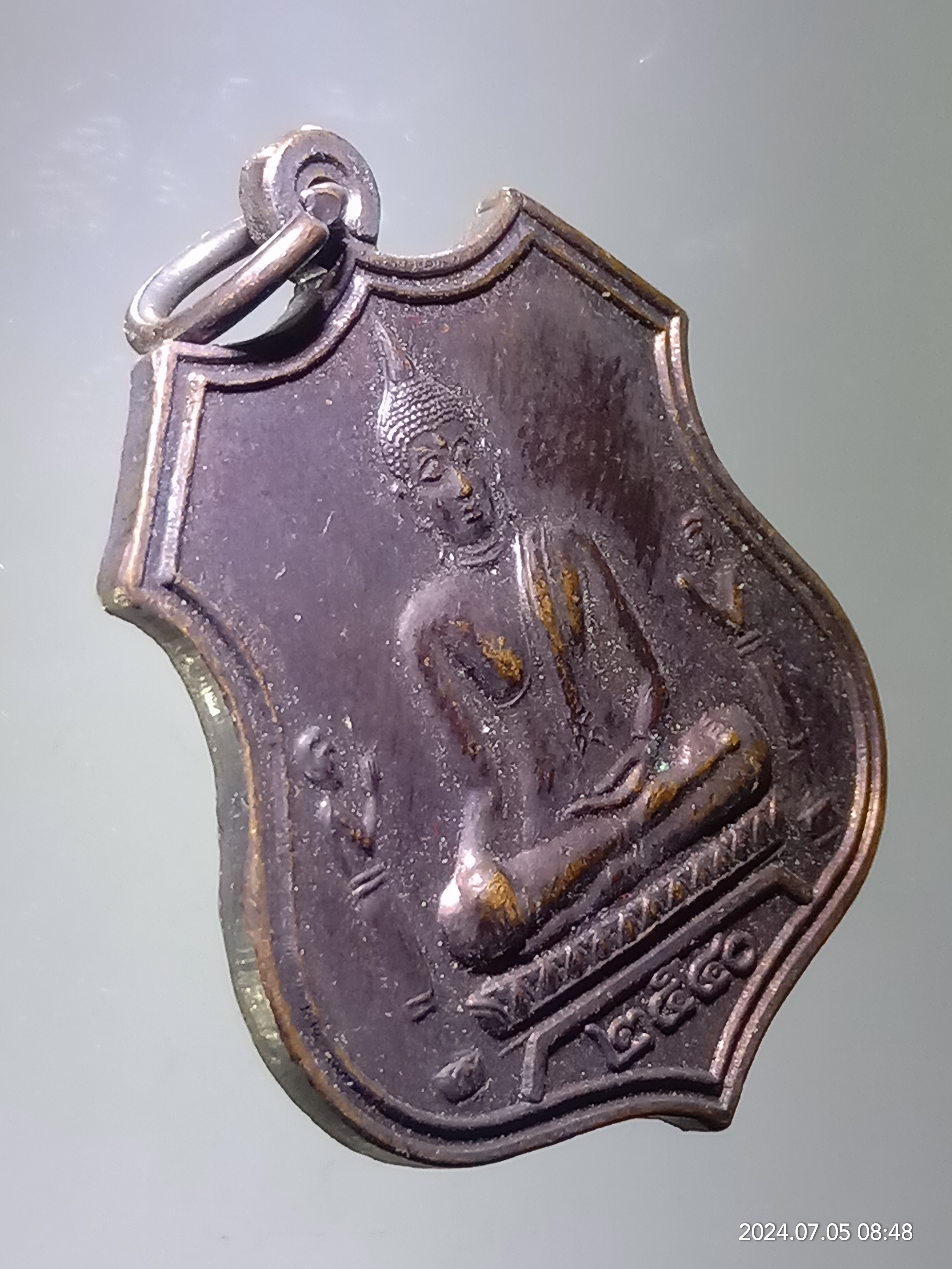 รหัสสินค้า เหรียญพระพุทธ 145 เหรียญพระพุทธไตรยรัตนนายก วัดพนัญเชิง กรุงเก่า จังหวัดพระนครศรีอยุธยา รุ่นมหาเศรษฐี ตอกโค๊ต ด้านหลัง ช.