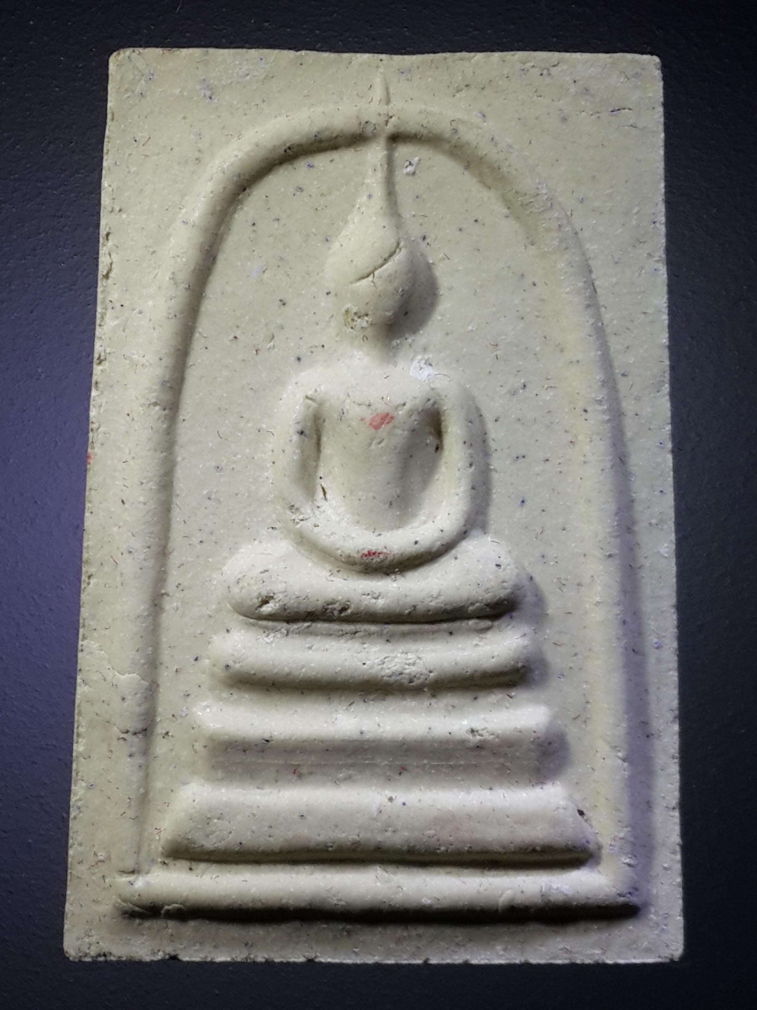 รหัสสินค้า พระมีกล่อง 397 พระสมเด็จเนื้อผง ที่ระลึกครบรอบ 97 ปี โรงรถจักรลำปาง สร้างปี 2558