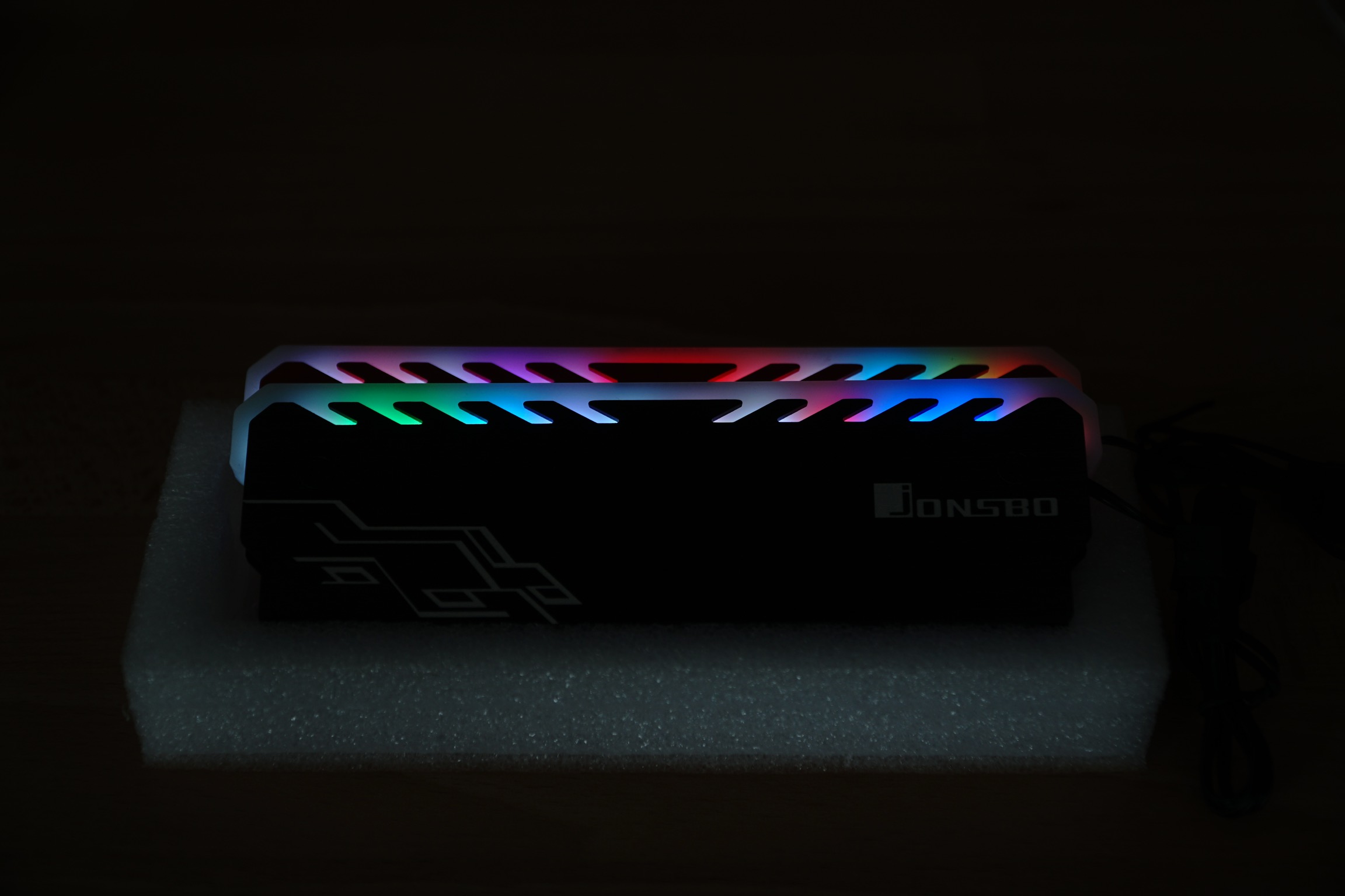 Sink RAM Jonsbo-NC01 ไฟRGB Aurora