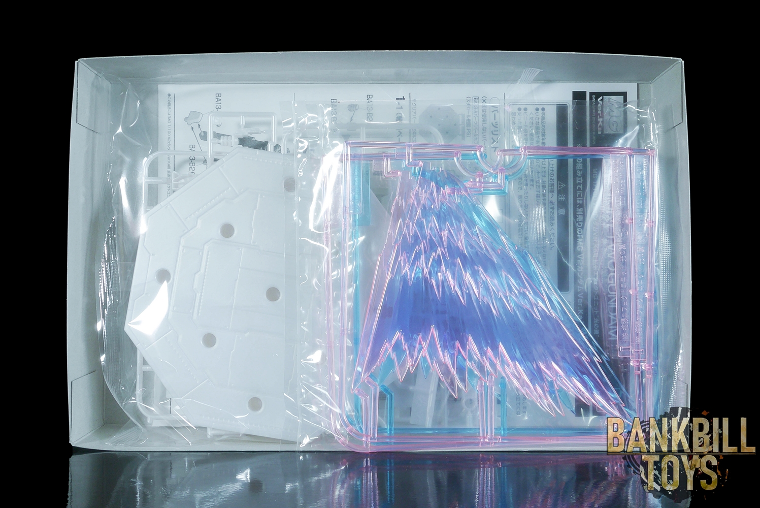กันดั้ม Bandai Spirits Gunpla Premium Bandai Hobby Online Shop Limited MG 1/100 Expansion Effect Unit ”Wings Of Light” For Victory Two Gundam "Ver.Ka"