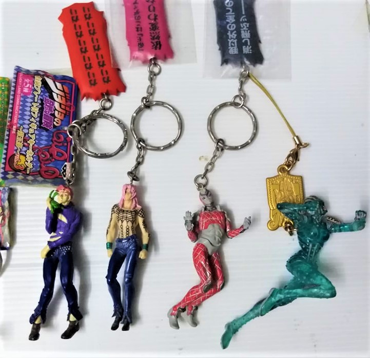 พวงกุญแจ JOJO