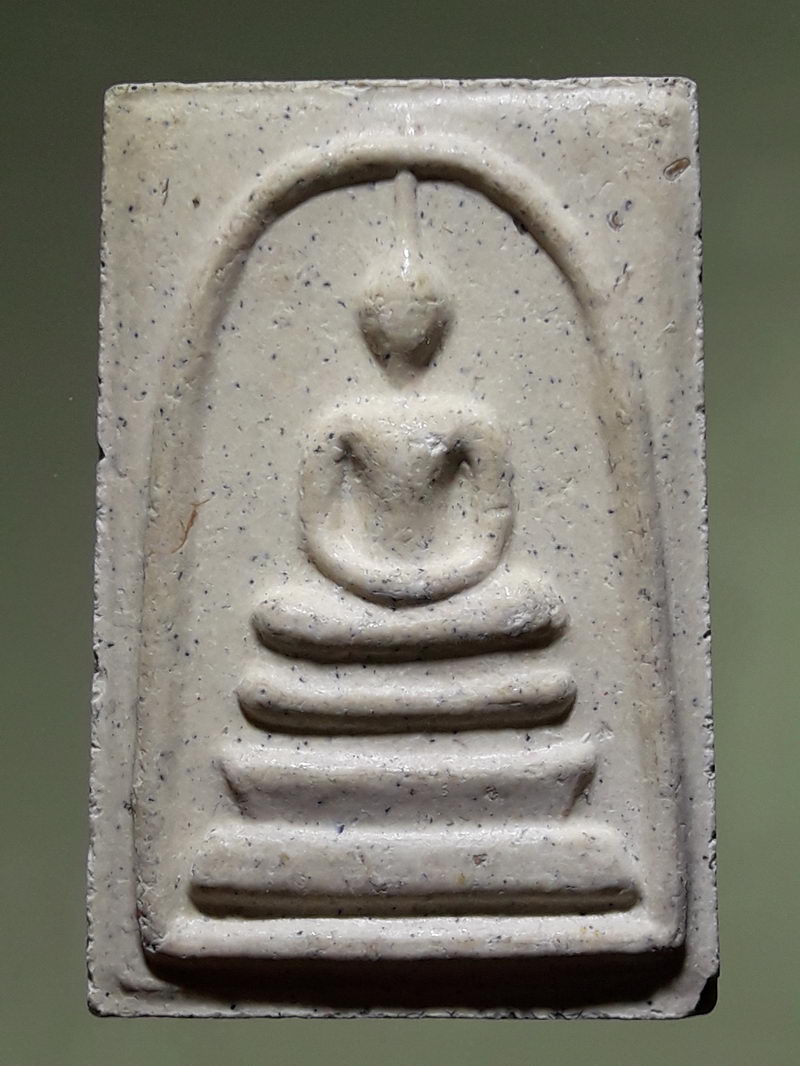 รหัสสินค้า พระสมเด็จ วัดต่างๆ 1318 พระสมเด็จ รุ่นแรก หลวงพ่อคูณ อัคคธัมโม วัดป่าโพธิ์สุวรรณ จังหวัดอุบลราชธานี ปี 2563