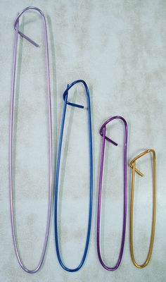 เข็มกลัดพักห่วง 1 ชุด มี 4 ขนาด Stitch Holder