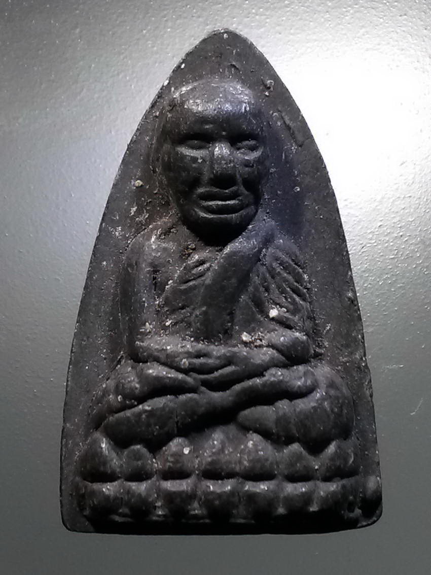 รหัสสินค้า หลวงปู่ทวด วัดต่างๆ 502 หลวงปู่ทวดเนื้อว่าน หลังยันต์ นะ โม พุท ธา ยะ ร.ศ.๒๑๖