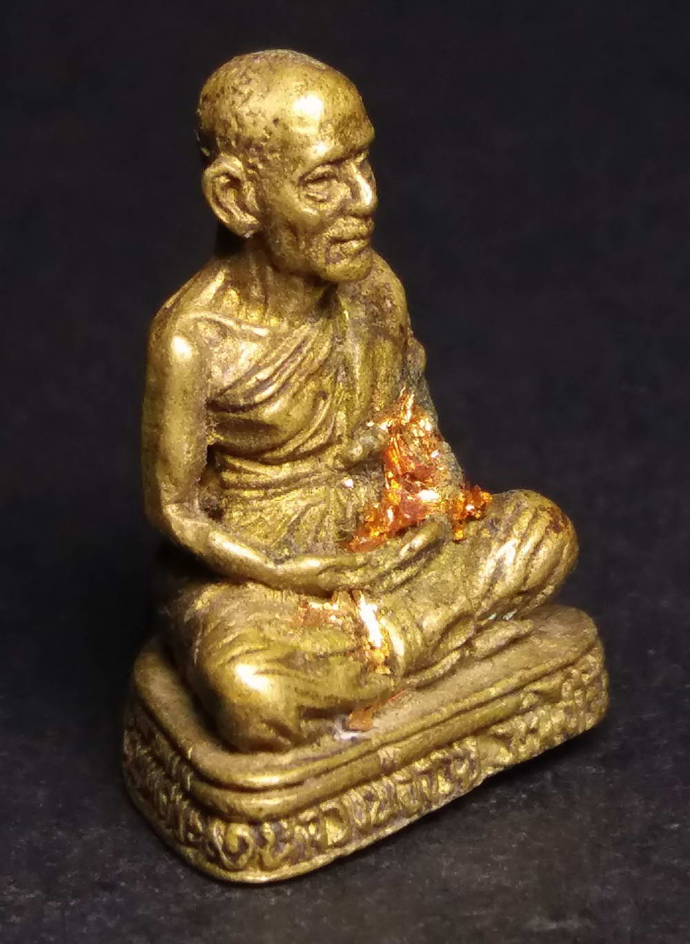 รหัสสินค้า พระกริ่ง พระหล่อ 161 รูปหล่ออุดกริ่ง หลวงพ่อกวย วัดศรีเจริญธรรม(ดอนจันทร์) จ.ชัยนาท รุ่นพิเศษ๑ เนื้อทองผสม กริ่งดัง