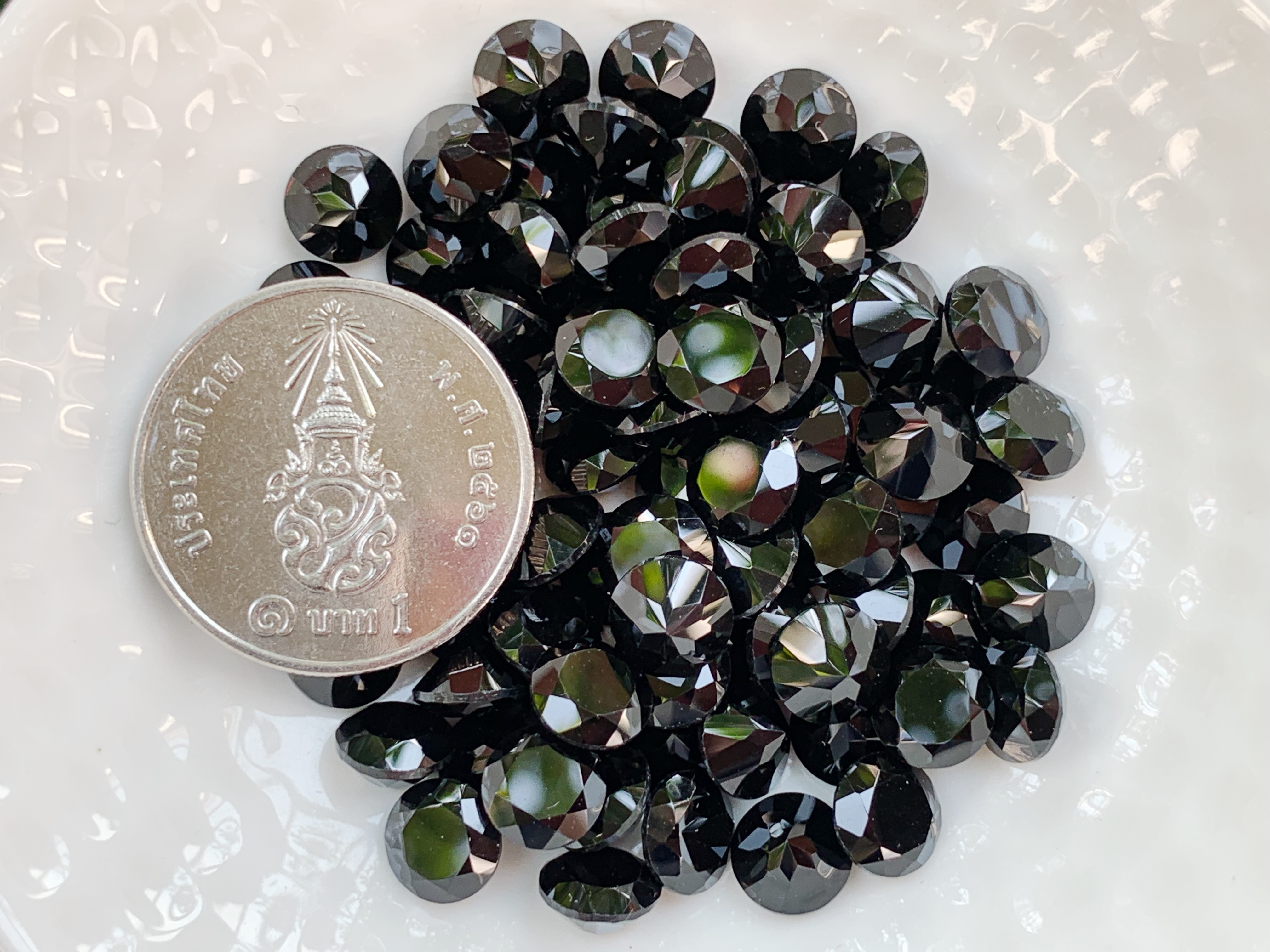 นิลกลม 6.0 มม 5 กะรัต