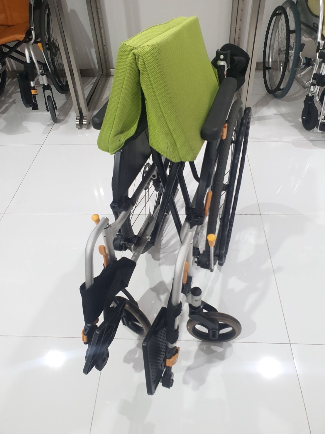 รถเข็นแบรนด์ญี่ปุ่น Matsunaga Wheelchair (車いす) รุ่น NEXT-51B ดีไซน์สวย พนักพิงปรับระดับได้ หลากหลายฟังก์ชั่น