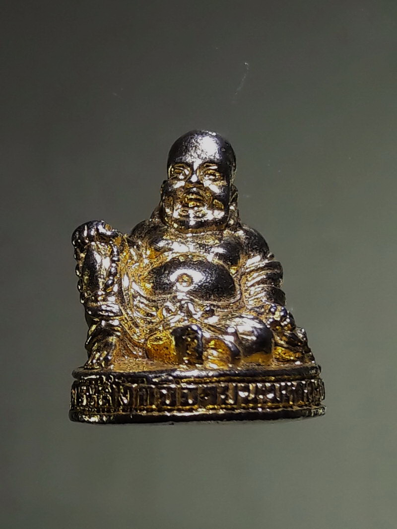 Antig FB 12765 รูปหล่อเนื้อกะไหล่ทอง พระสังกัจจายนะมหาลาภ วัดรวกสุทธาราม กรุงเทพฯ สร้างปี 2554