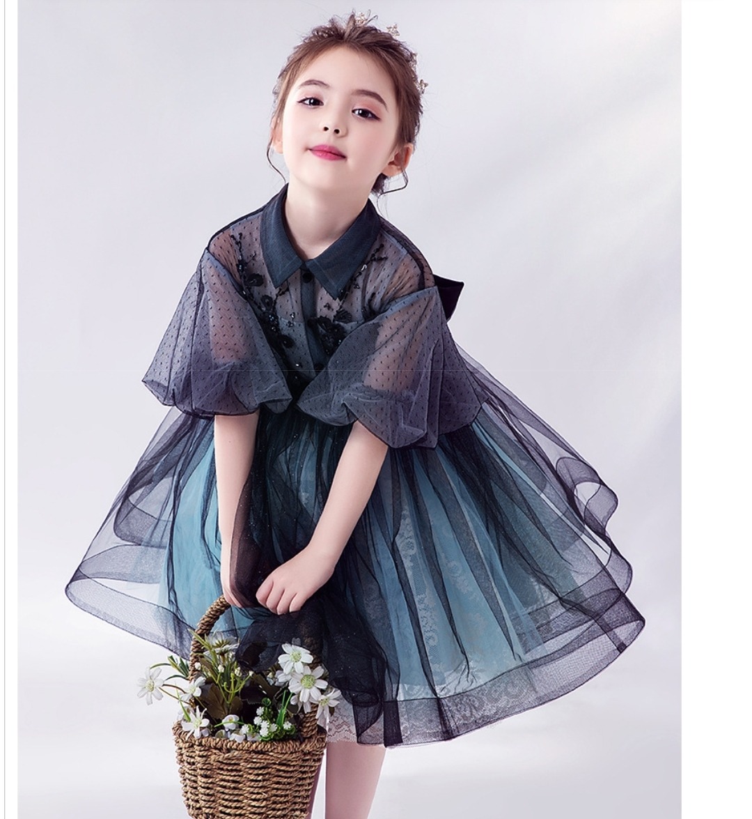 Gd3562- พร้อมส่ง ชุดราตรีเด็กสีฟ้า ออกสีน้ำเงินน้ำทะเลเหมือนภาพ กระโปรงซ้อนสีฟ้าลูกไม้สวยหรู ชุดออกงานเด็กหญิง ทรงสั้น แขนยาว