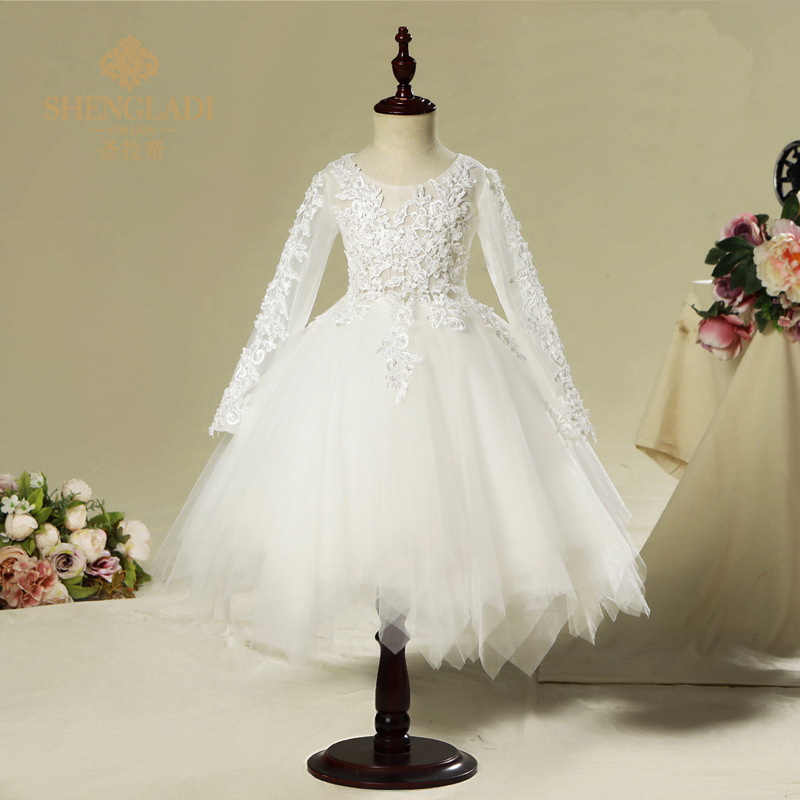 Gd32232 พร้อมส่งชุดเดรสออกงานเด็กสีขาว ชุดราตรีเด็กทรงสั้น แขนยาว สุดสวยหรู