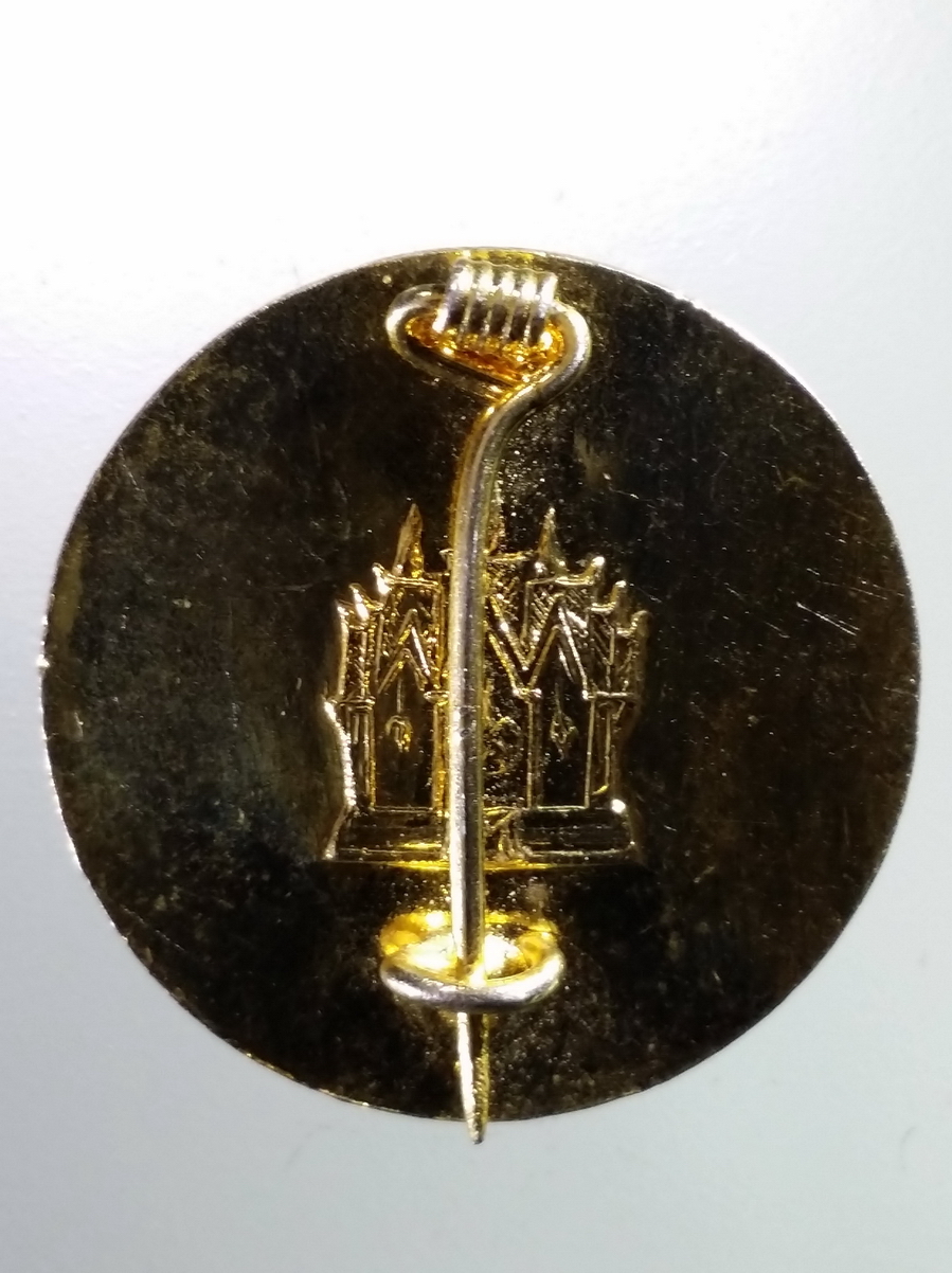 antig FB 221 เหรียญเข็มกลัดกะไหล่ทอง หลวงพ่อสด (พระมงคลเทพมุนี) วัดปากน้ำ ภาษีเจริญ กรุงเทพ รุ่น อุดมสมบูรณ์พูนสุข สร้างปี 2527 (เหรียญที่เอามาทำเป็นเข็มกลัด หายากครับ) ลองหาดูในอินเตอร์เนทเเล้วท่านจะรู้ว่า หายากจริงๆ