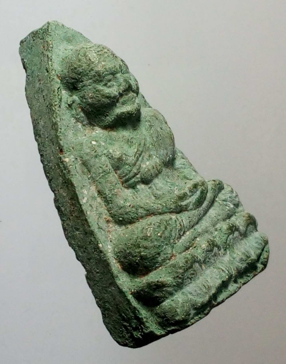 รหัสสินค้า หลวงปู่ทวด วัดต่างๆ 186 หลวงปู่ทวด เนื้อผงสีเขียว รุ่น นะ ระนอง พระรายการนี้ให้เช่าบูชาแล้ว