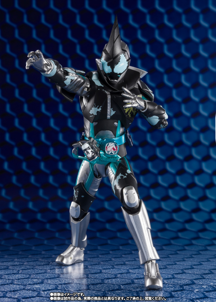 <Preorderที่ 4คิว> เปิดรับPreorder มัดจำ 1200 บาท S.H.Figuarts Kamen Rider Evil Bat Genome/Jackal Genome