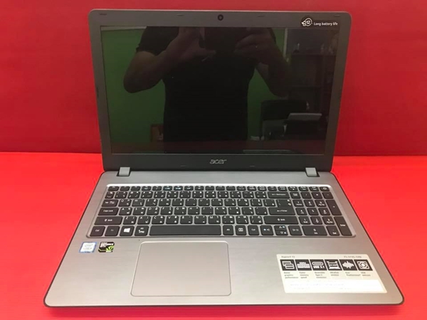 ( SOLD OUT ) Acer Aspire F5-573G-53SJ