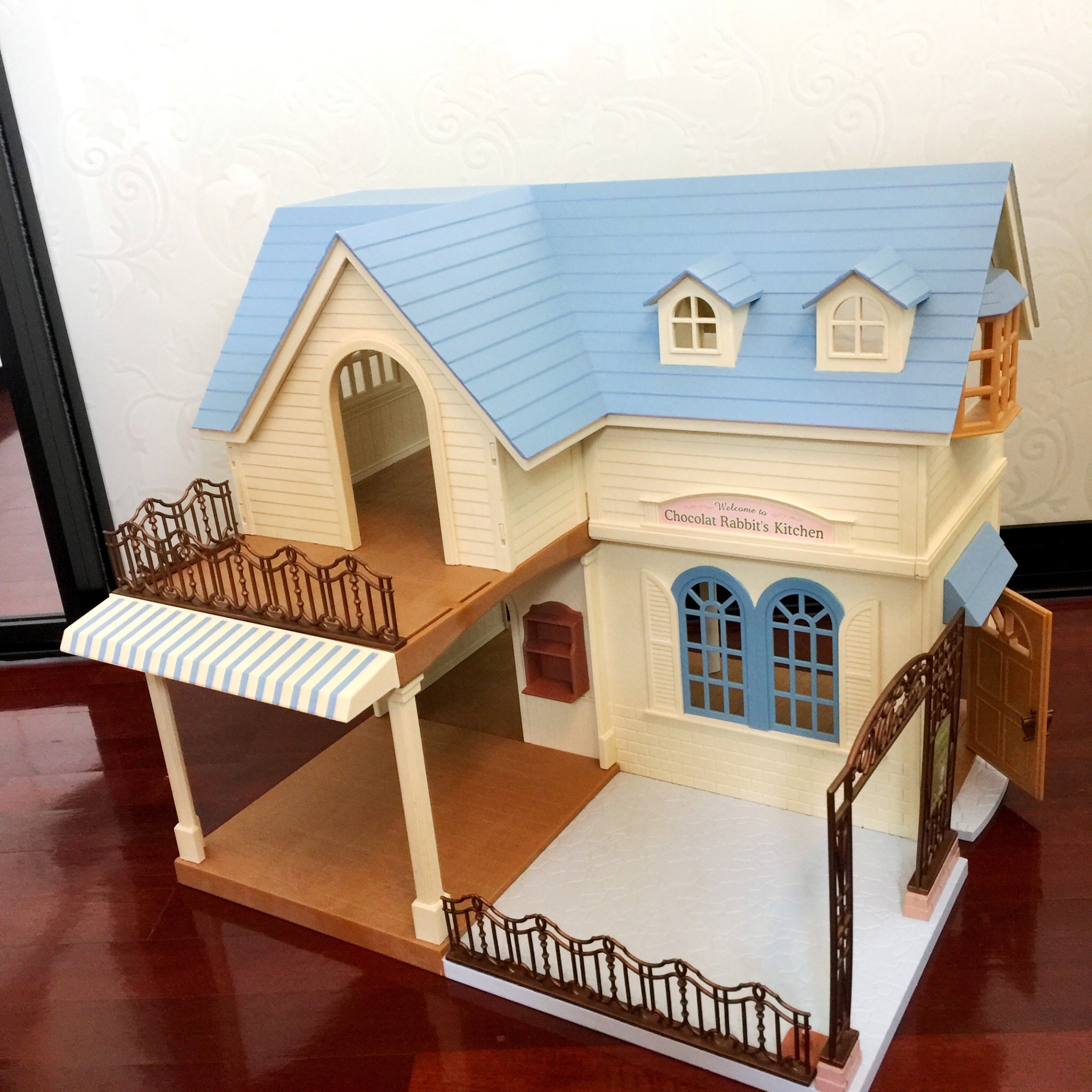 บ้าน/ร้านอาหาร The Courtyard Restaurant : Sylvanian Families