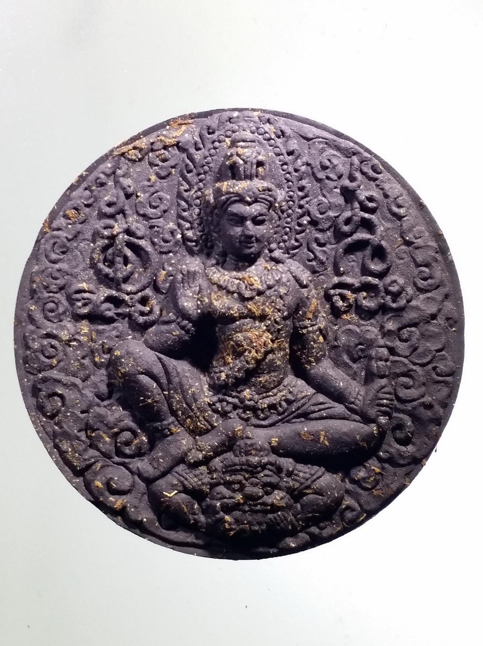 รหัสสินค้า จตุคามรามเทพ 612 พระเทวราชโพธิสัตว์ จตุคามรามเทพ รุ่น เจ้าพิธีกึ่งศตวรรษ วัดคอหงษ์ จ.สงขลา เนื้อว่านกากยายักษ์ โรยไม้ตะเคียน และผงตะไบ