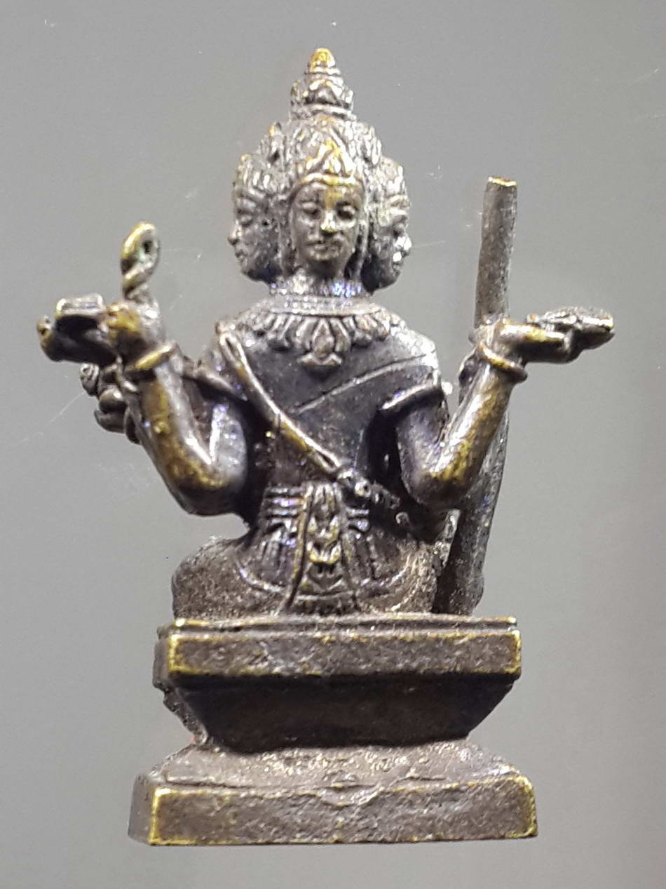 รหัสสินค้า พระกริ่ง พระหล่อ 317 รูปหล่อโบราณ พระพรหม เนื้อทองเหลืองรมดำ ไม่ทราบสำนัก