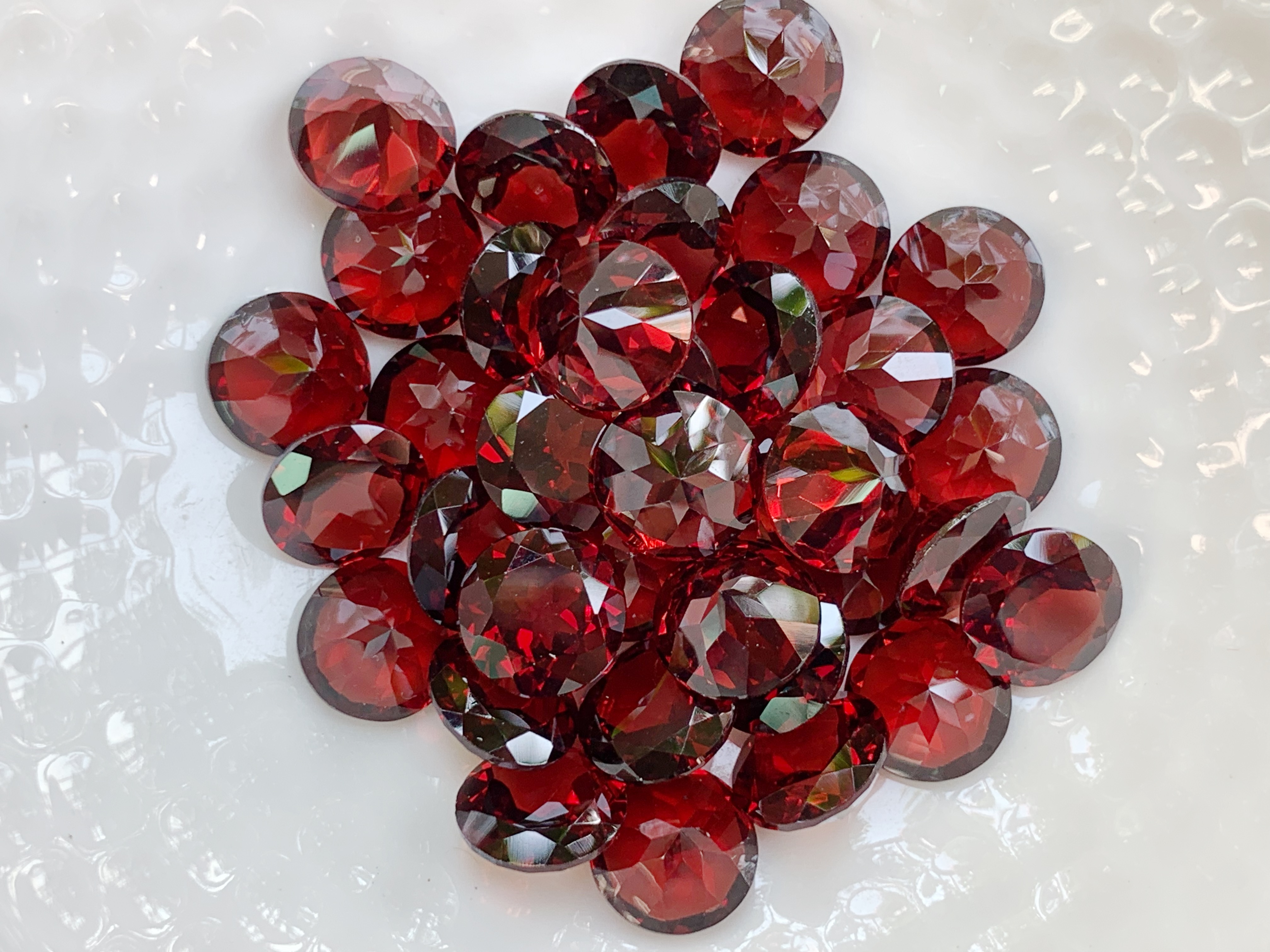 โกเมนกลม 8.0 มม. 1 เม็ด